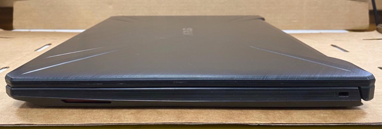 ASUS TUF GAMING 17.3″ AMD RYZEN 7 8GB 512GB NVIDIA GEFORCE GTX 1650- USED.
