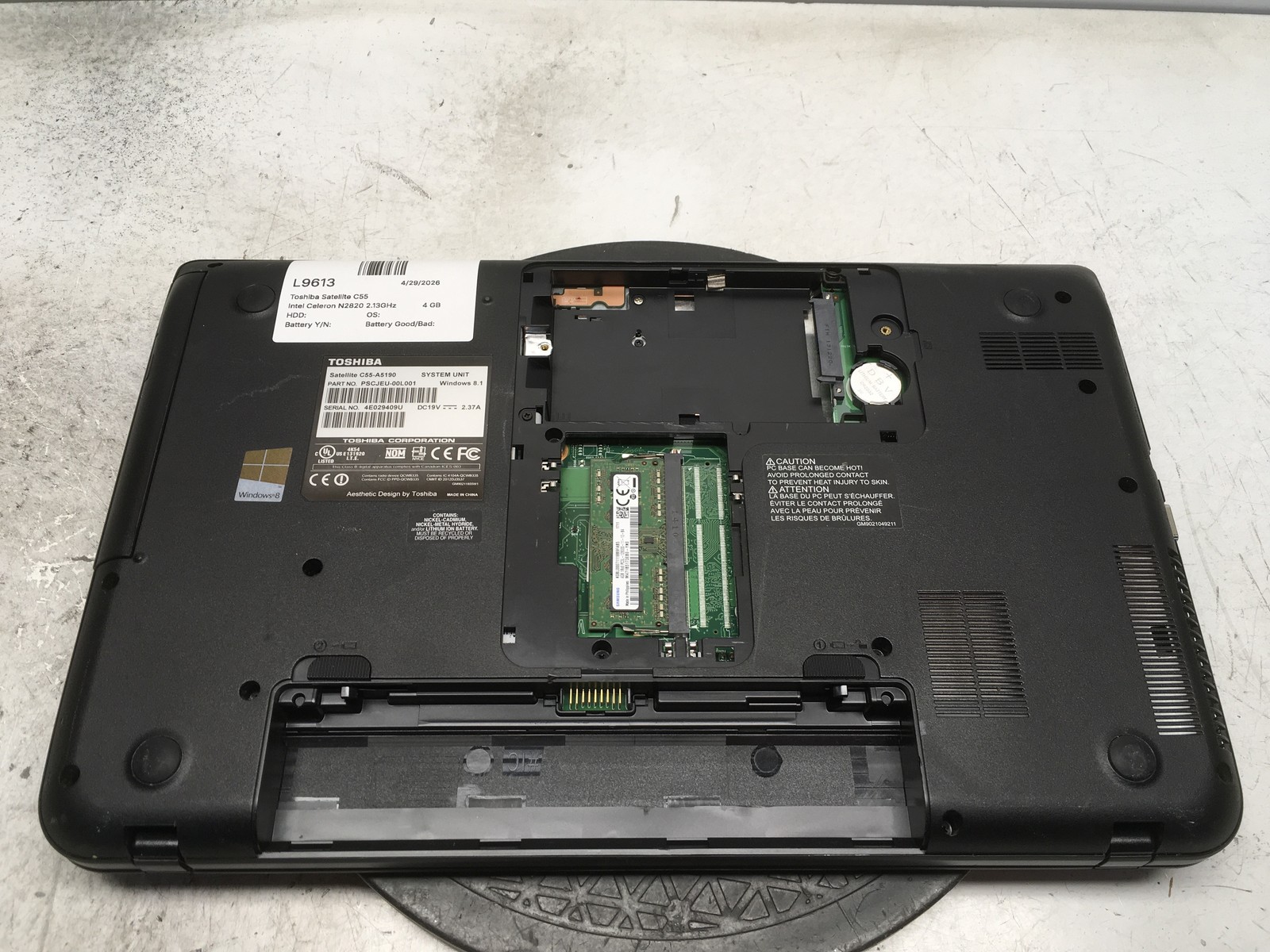 Toshiba Satellite C55-A5190 Intel Celeron N2820 2.13GHz 4 GB NO HDD No Batt