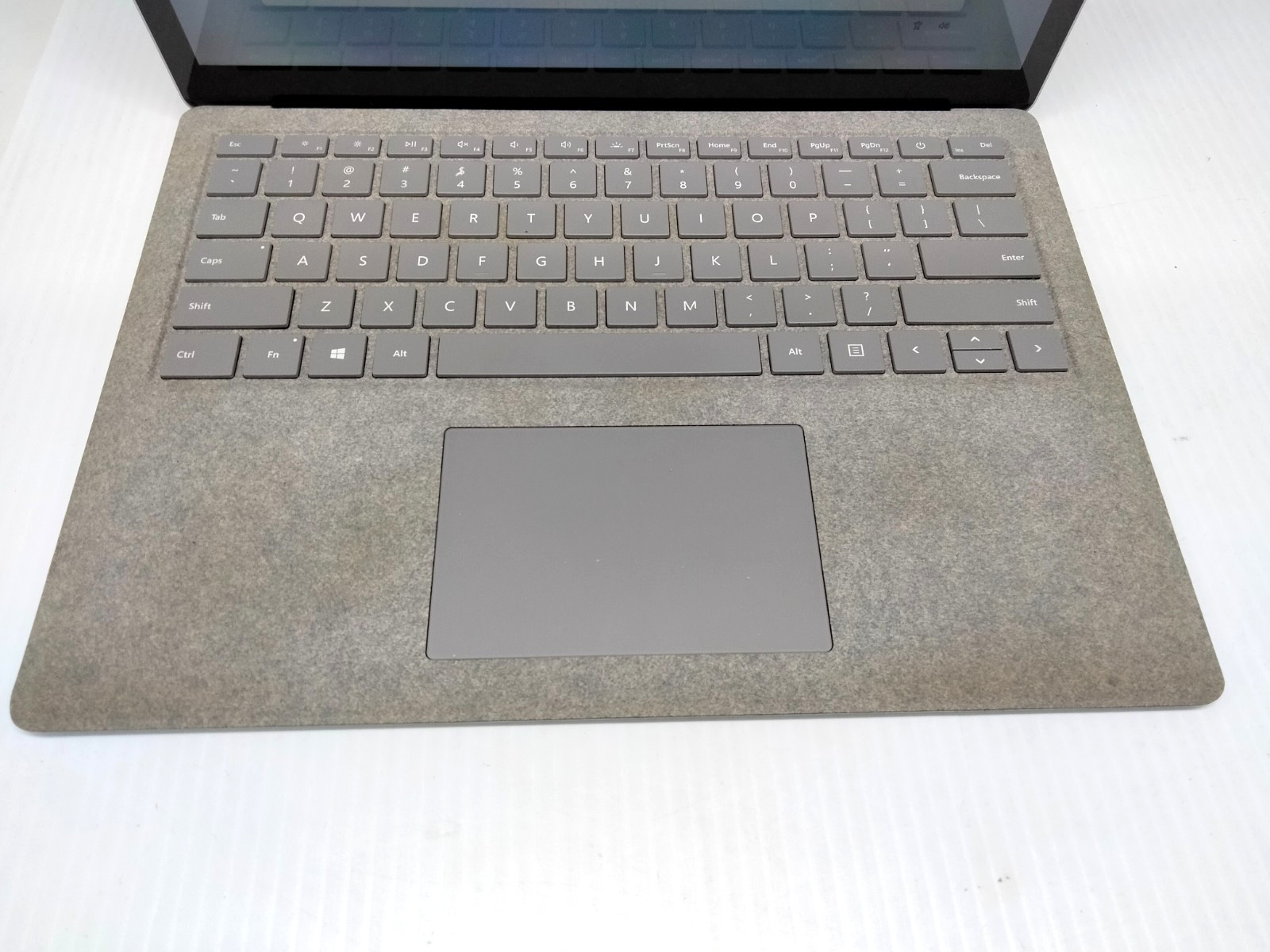 Microsoft Surface 1769 13.5” Touch i7-7660U 8GB RAM 256gb SSD Win 11 laptop