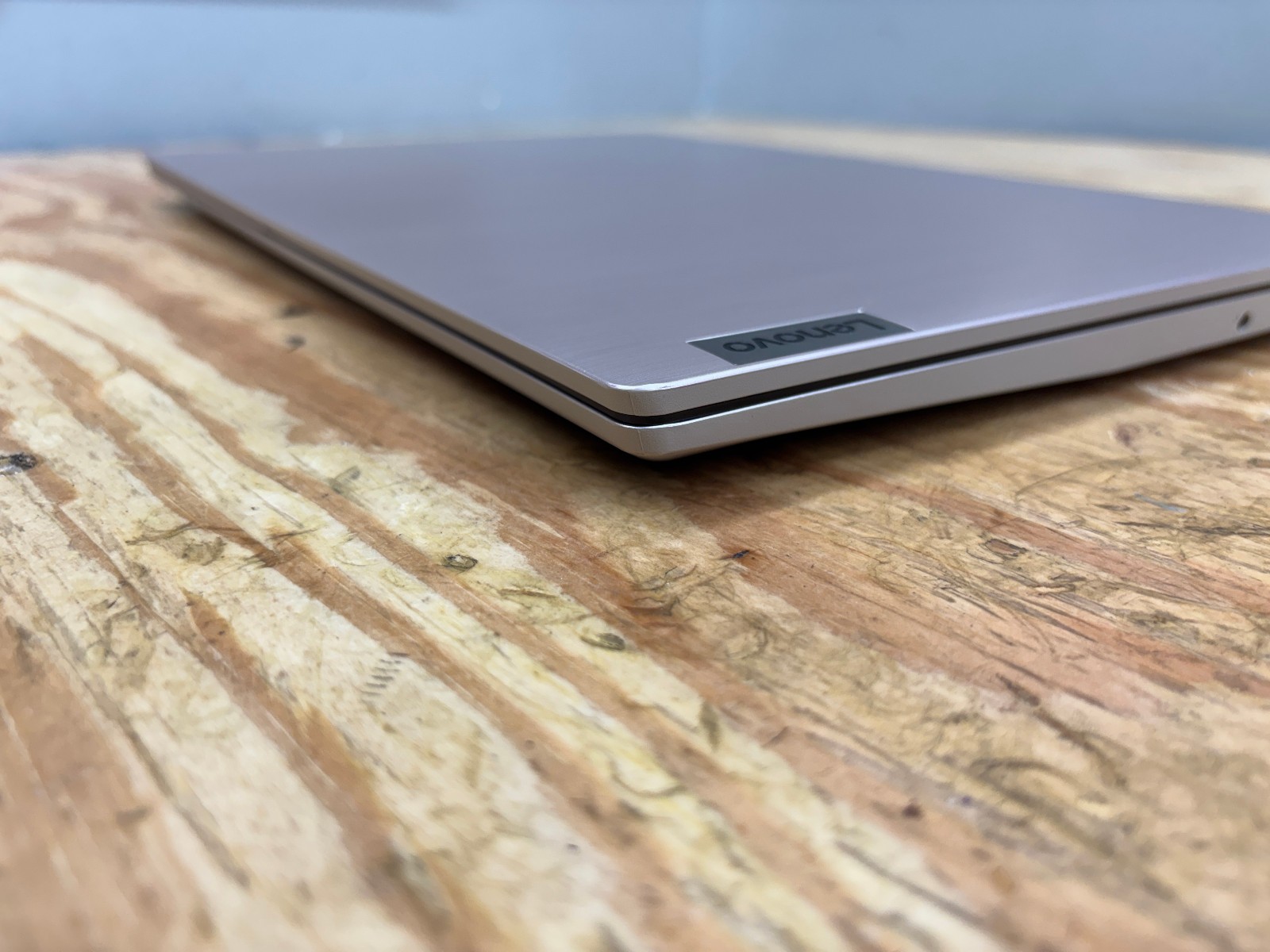 Lenovo IdeaPad 3 15ADA05 15.6″ FHD Ryzen 5 3500U 8GB 256GB SSD Windows 11 Home