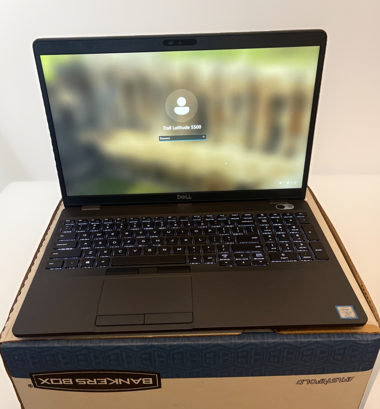 Dell Latitude 5500 i7-8665U 16GB 512GB SSD Win11 Pro FHD Webcam Fingerprint