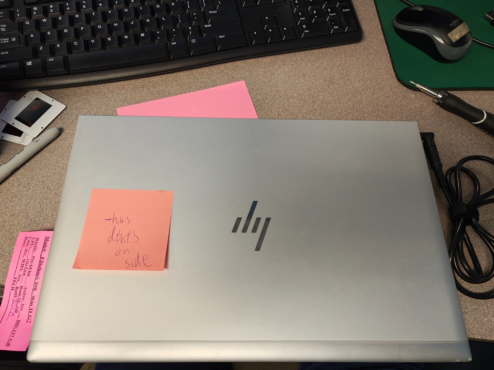 Small Dent: HP EliteBook 850 G7 i5-10210U 8GB 256GB SSD Windows 11 Pro