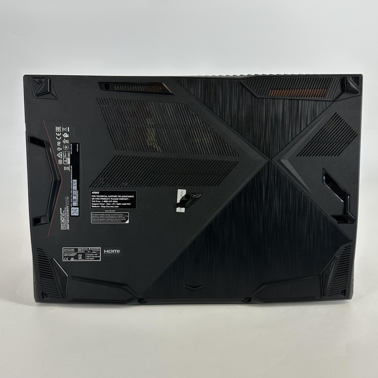 MSI Thin GF63 15.6 FHD i5-10500H 2.50GHz 16GB 1TB SSD GTX 1650 Max-Q FRAME SPLIT