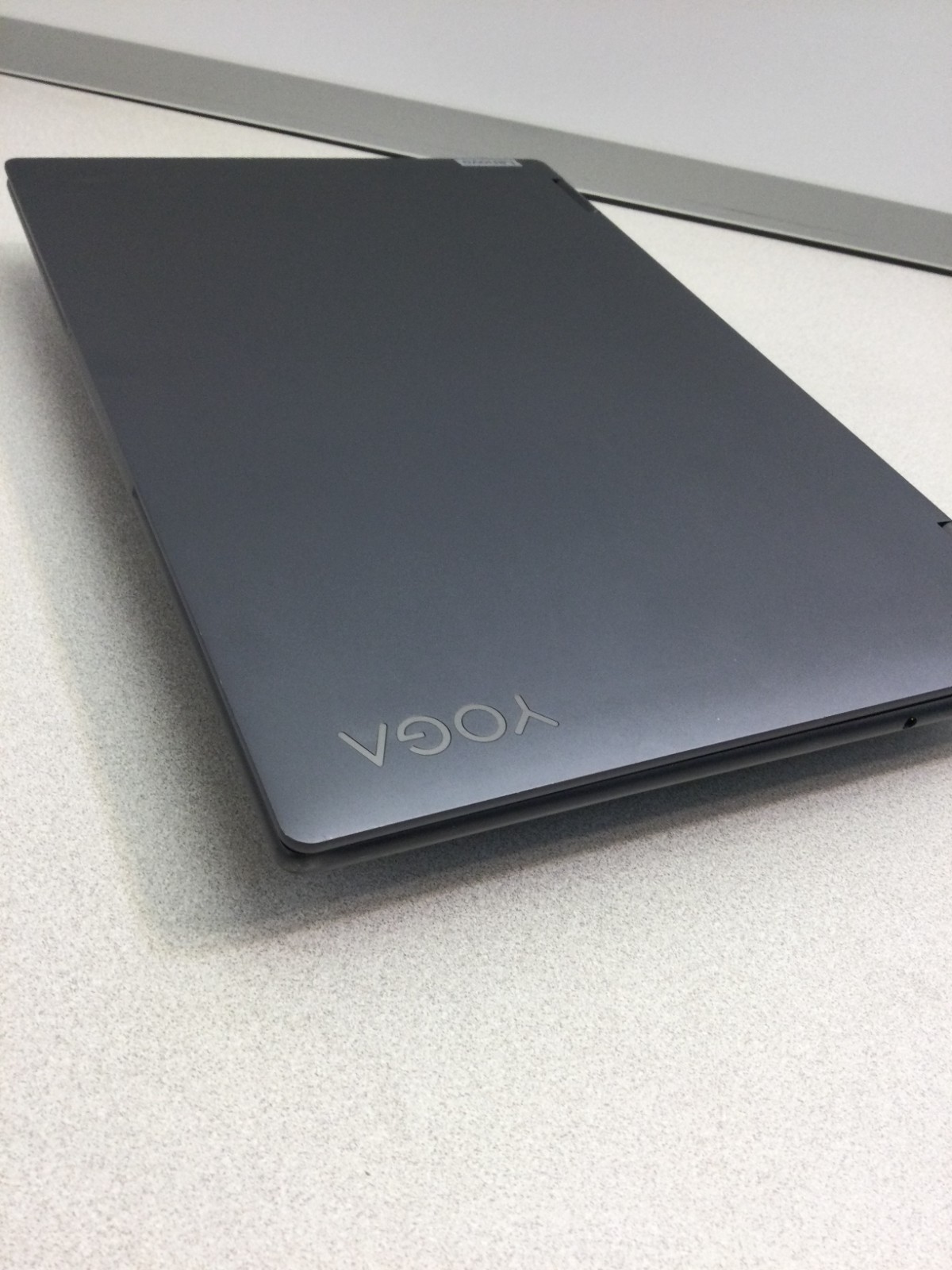 Lenovo Yoga 7i 2-in-1 16″ 2.5K Touch Core i5-1240P 8GB RAM 256GB SSD 1.70GHZ