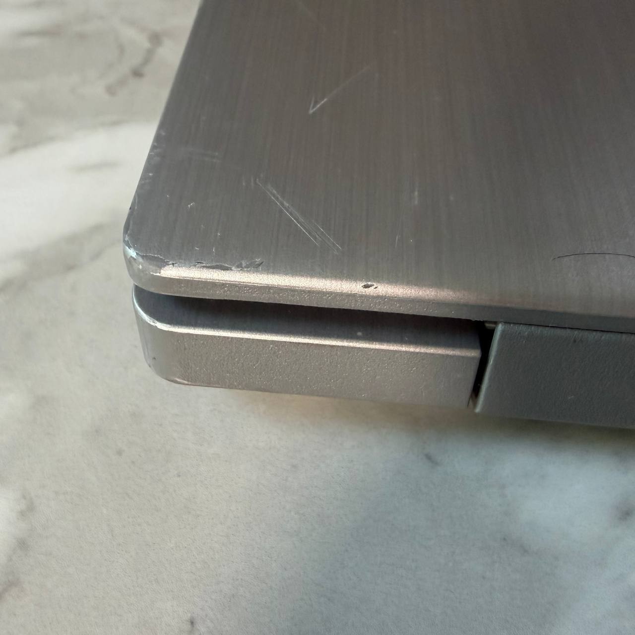 USED !!! Lenovo Ideapad 15.6″ Touch Screen Intel i5-1035G1 12GB 256GB Gray