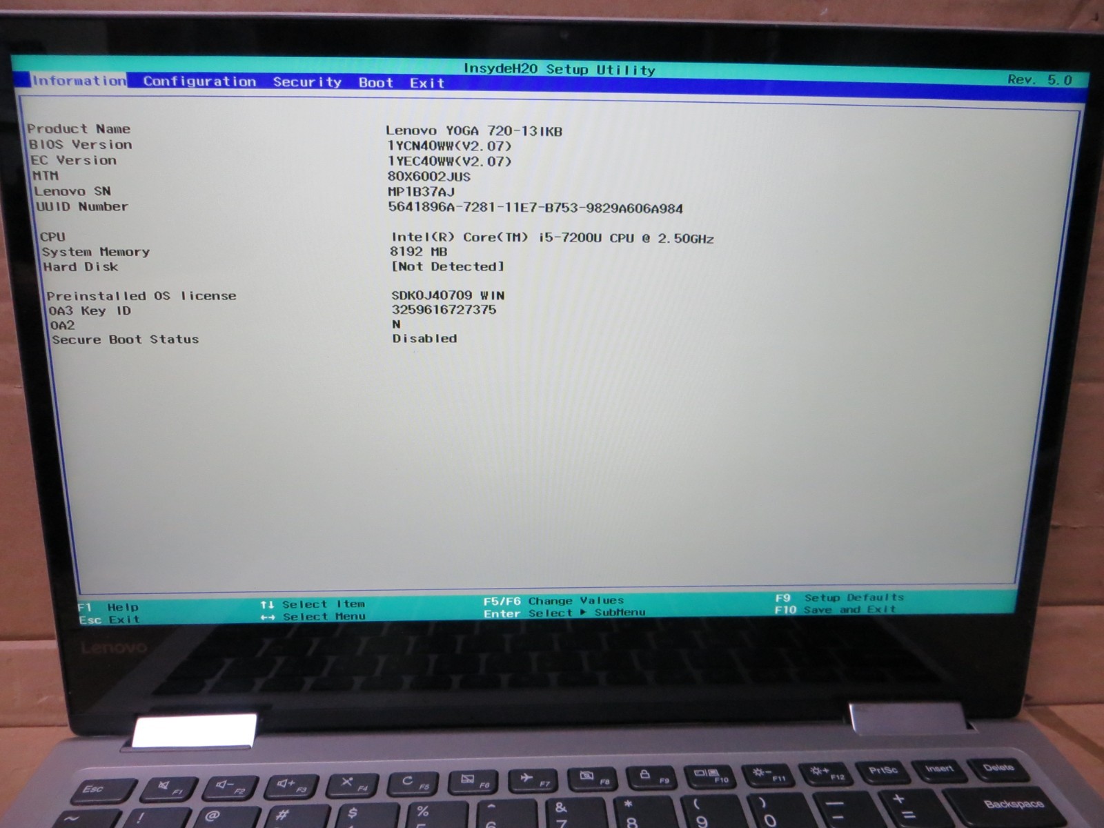 Lenovo Yoga 720-13IKB 2-in-1 Touchscreen i5-7200U 8GB RAM for Parts or Repair
