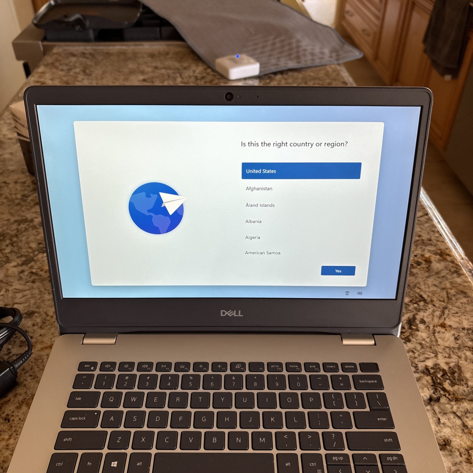 DELL INSPIRON 5493 Laptop 14″ i5 16gb/500/1tb Win11 Pro25H2/Office 2021-extras-1