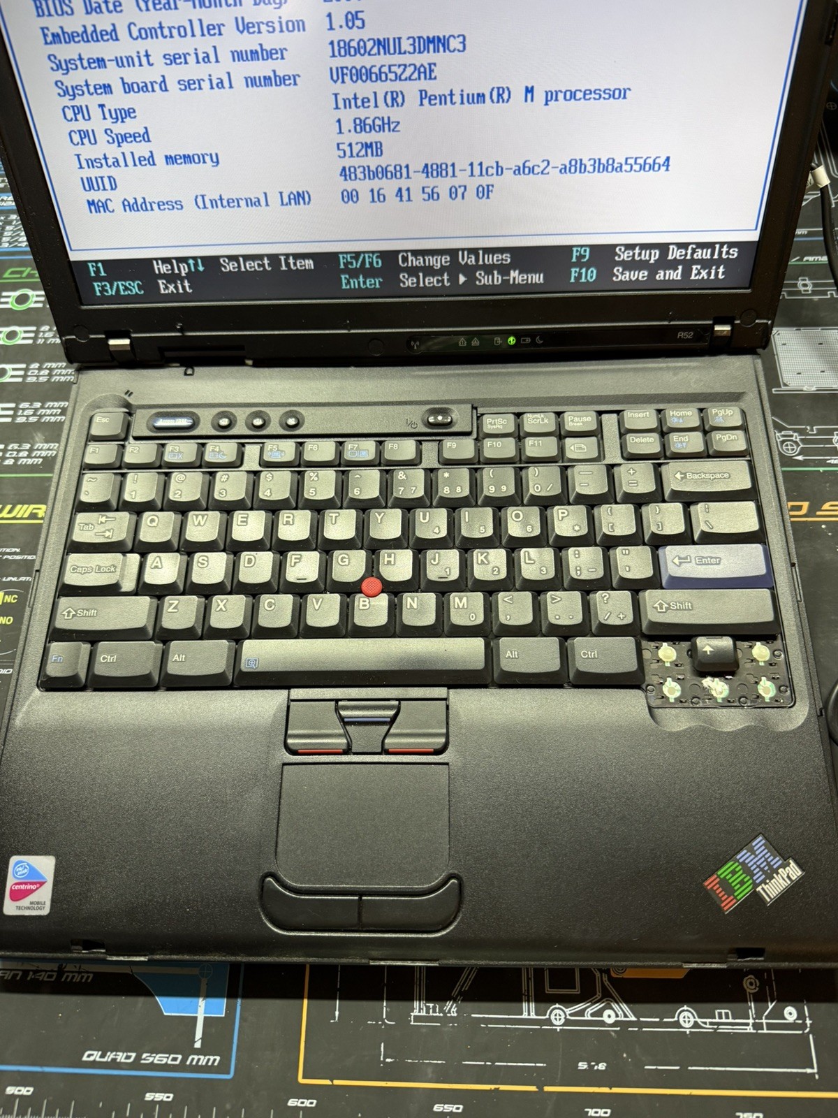 IBM ThinkPad R52 Intel Pentium M 1.86-15″ – 512MB RAM-40GBHD- WXP-MISSING KEYS