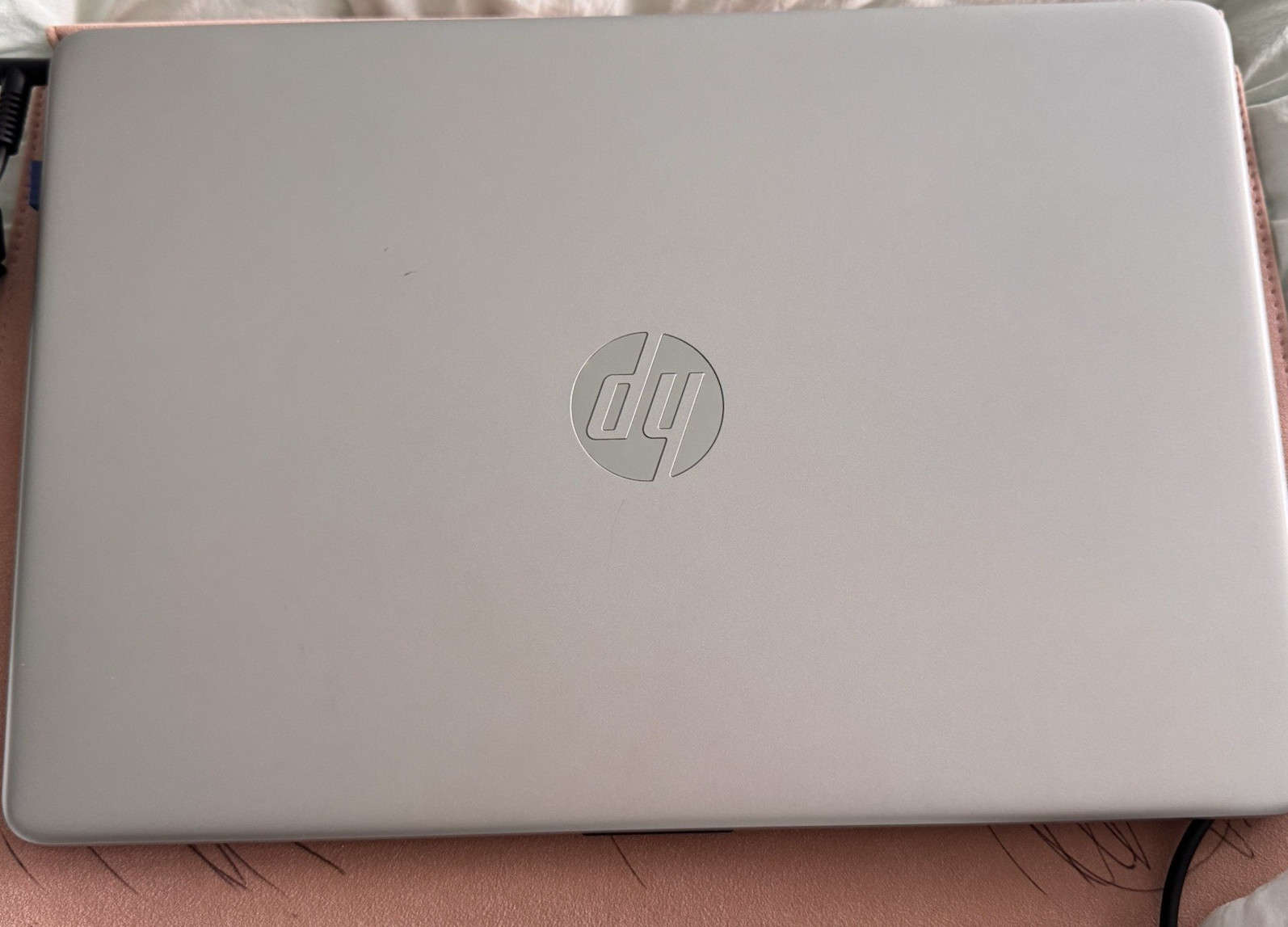 HP Laptop 15-dy2xxx 15.6″ i7-1165G7 8GB 238GB SSD Win11 Silver