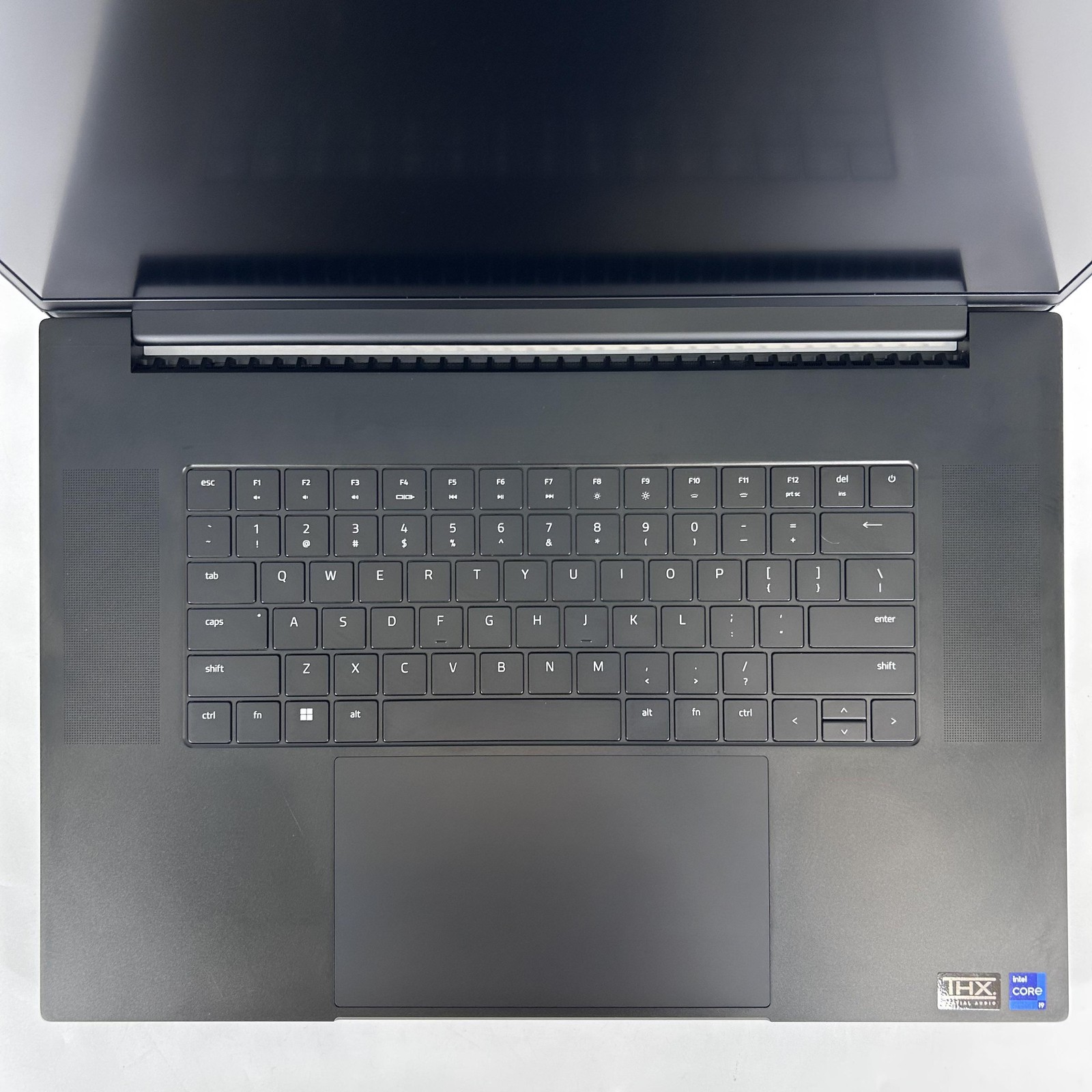 Razer Blade 18 240Hz QHD+ 2.2 GHz i9-13950HX 16GB 1TB SSD RTX 4060 Very Good