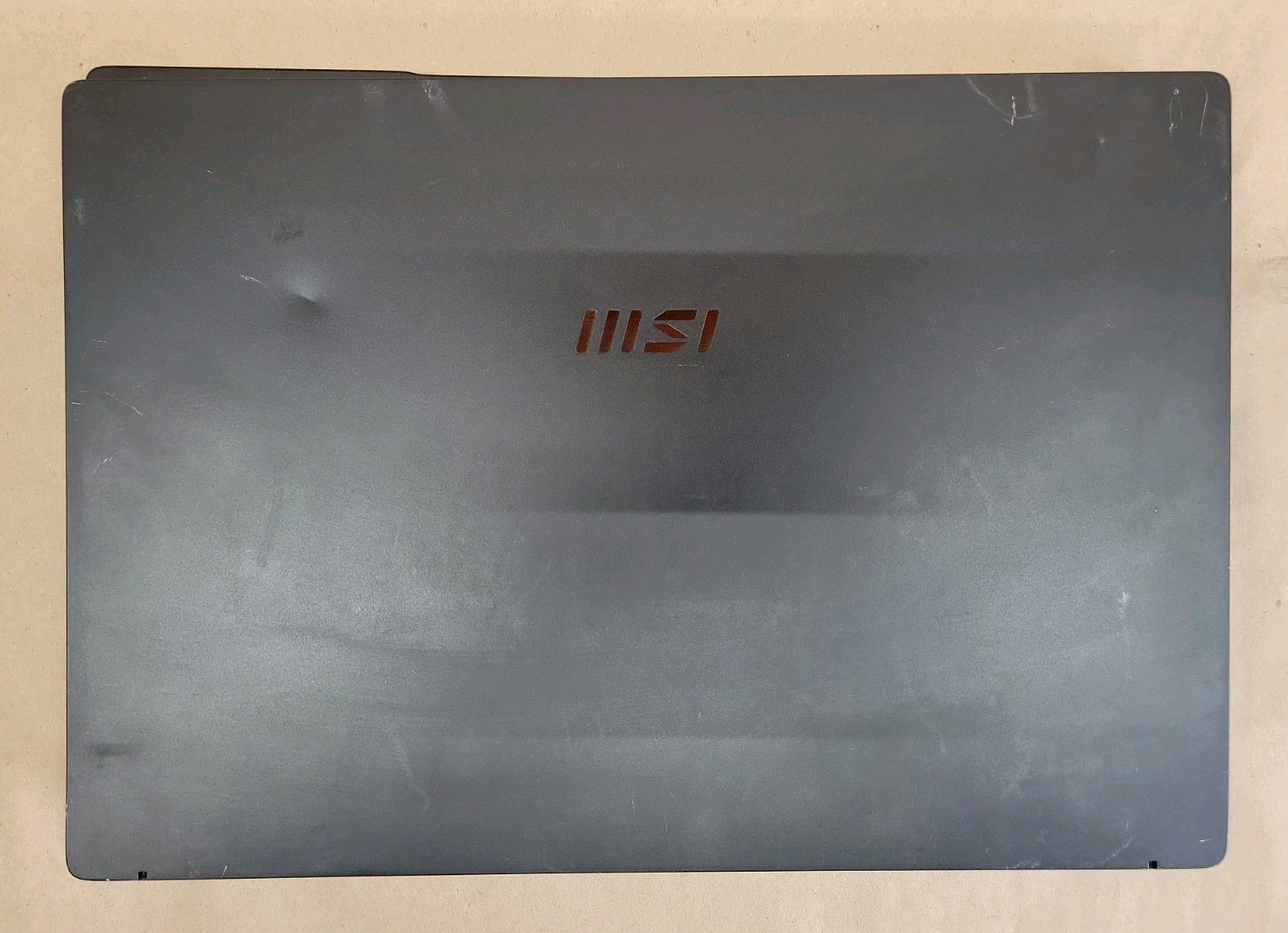 MSI Summit B14, Intel Core i5-1135G7 @ 2.4GHz, 8GB RAM, NO SSD, NO OS *READ*
