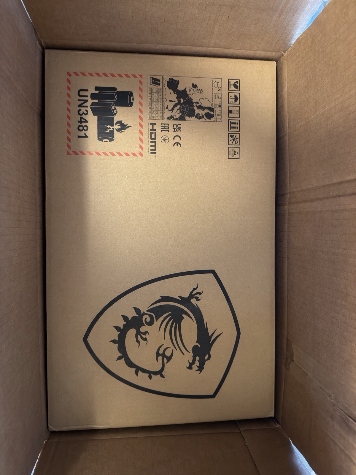 MSI Vector 16HX, 16″, NVIDIA RTX GEFORCE 4090, 32GB, 2 TB SSD – 4090 laptop