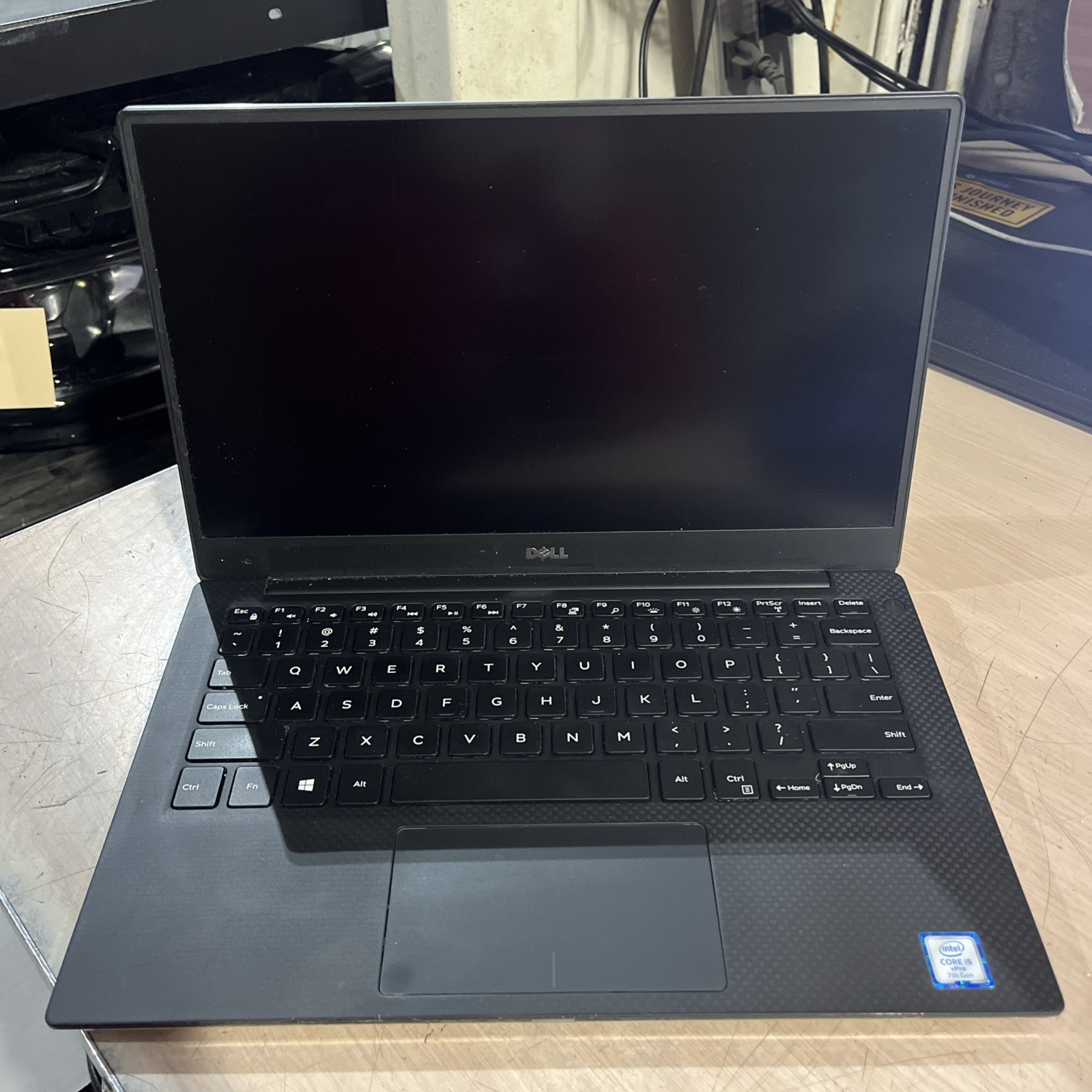 DELL XPS 13 9360 INTEL CORE I5-7300U 2.60GHZ 8GB RAM NO HD