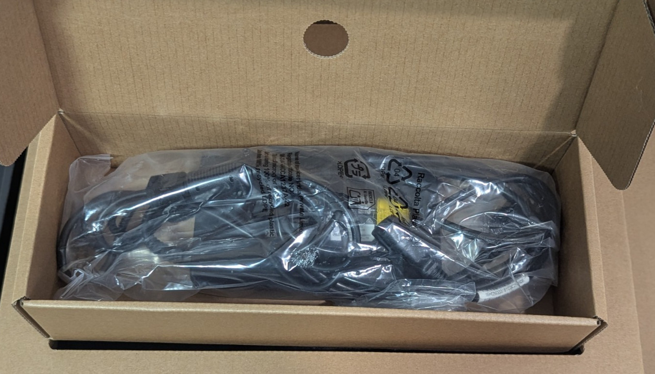 Acer Predator Helios Neo 16S Intel Ultra 9 275HX 32GB RAM NVIDA GeForce 5070 Ti