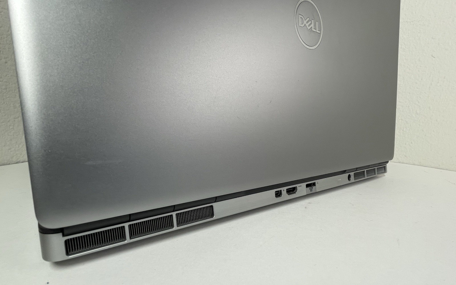 NoCamera Config DELL Precision 7750 i7-10750H 32GB RAM 512GB SSD Quadro RTX 3000