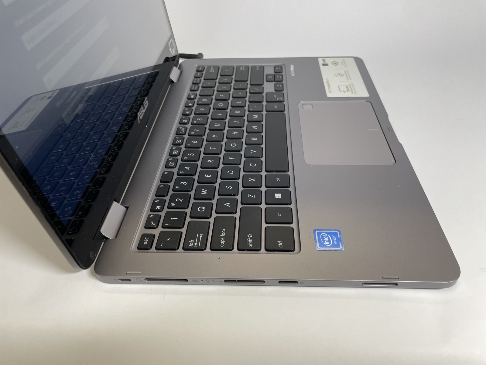 Asus VivoBook Flip 14 J401M Celeron N4000 1.10GHz 4GB, 64GB Convertible 2-in-1