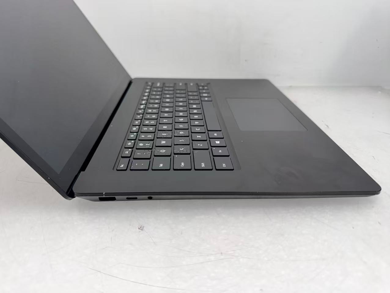 Microsoft Surface Laptop 3 1872 Intel i7-1035G7@1.2Ghz 8G 256G Win 10 W/AC *READ