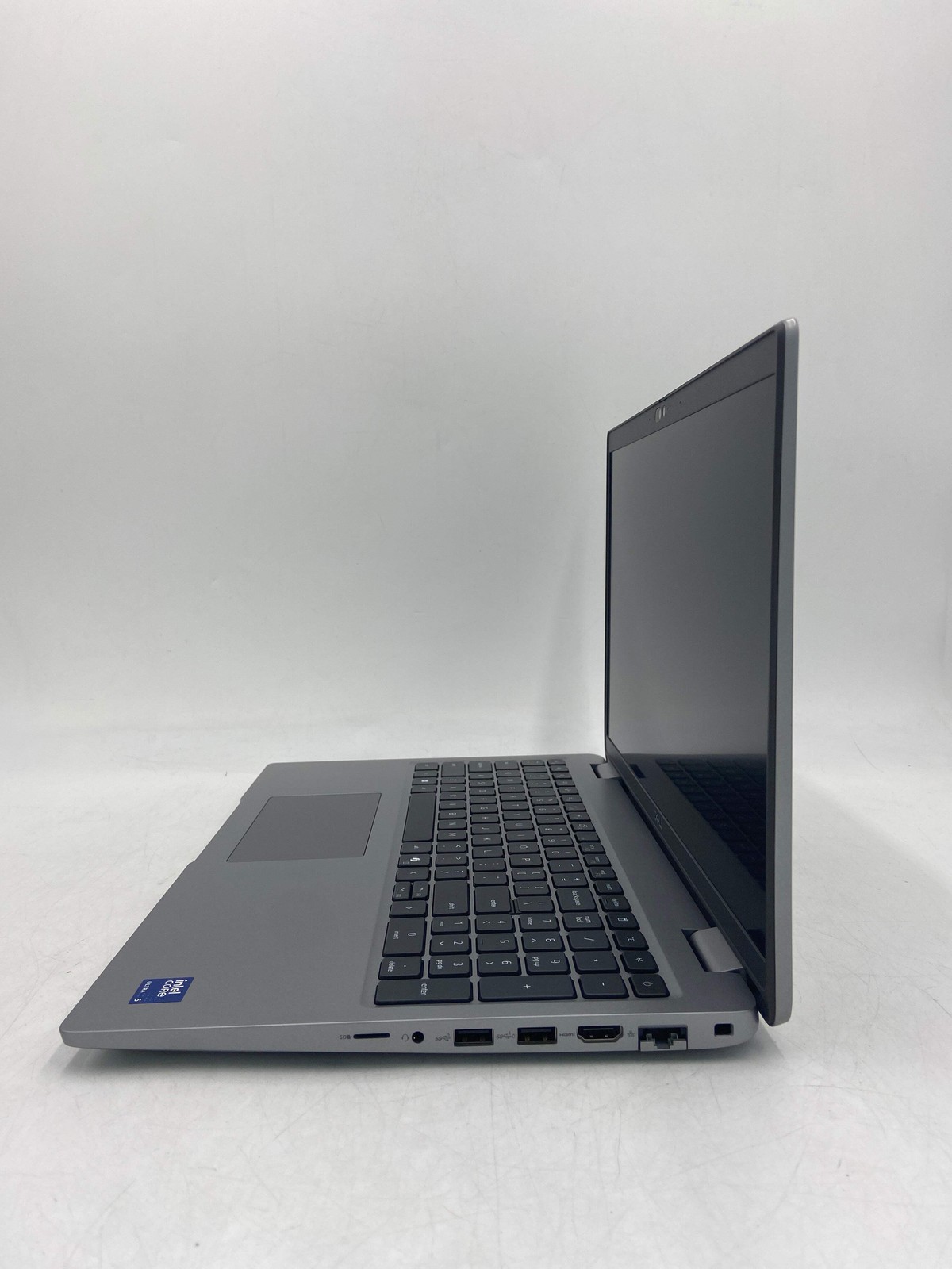 Dell Latitude 5550 15.6″ Intel Core Ultra 5 1920 x 1080 Windows 11 Pro 512GB SSD