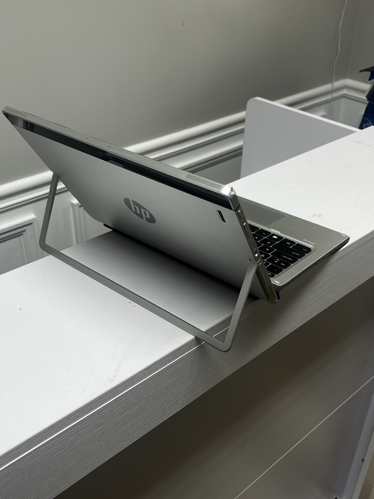 HP Laptop Elite x2 1012 G1 Intel Core m5-6Y57 8GB RAM 512GB SSD Win 11