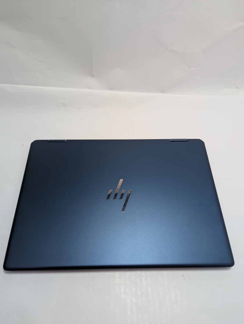 HP Spectre 2-in-1 16-f0013dx 16″ 3K+ Touch i7-11390H 16GB 512GB SSD +32GB Optane