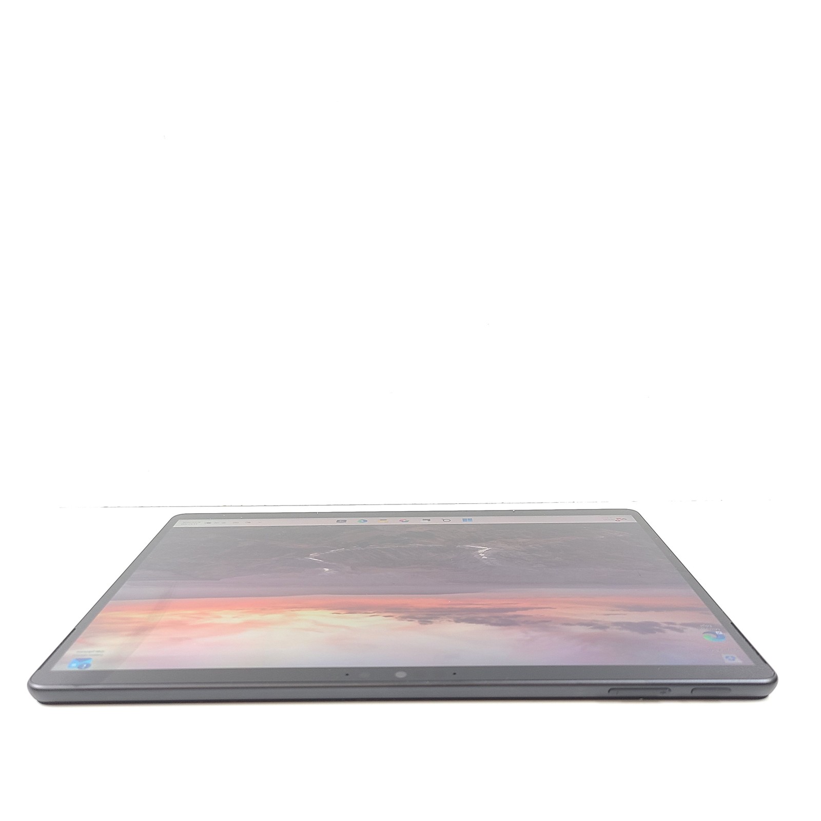 Microsoft Surface Pro 9 2038 – 13″ – i7-1255U 16GB RAM 256GB SSD – GRADE A