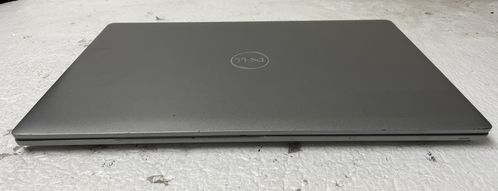 Dell Latitude 5520 15.6″ Intel i5-1145G7 8GB RAM No SSD Broken Screen Parts READ