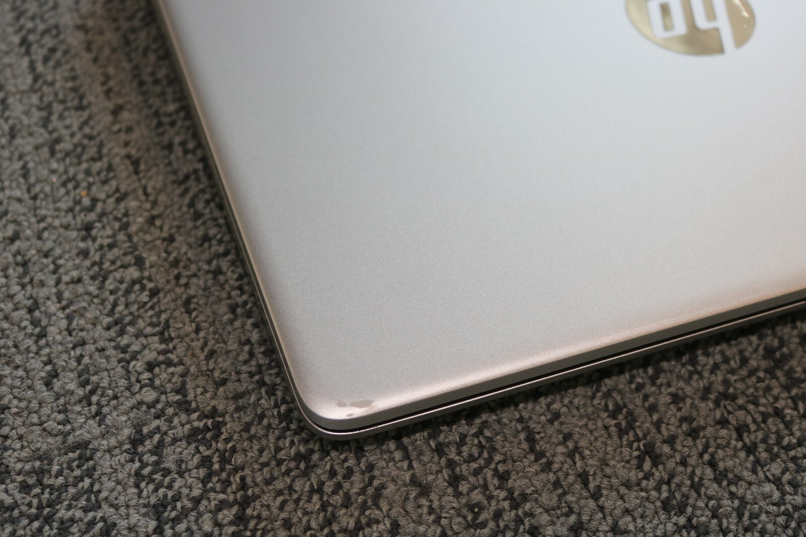 HP 14-fq0038ca 14″ FHD, Ryzen 33250U, 8GB DDR4, 512GB SSD Laptop