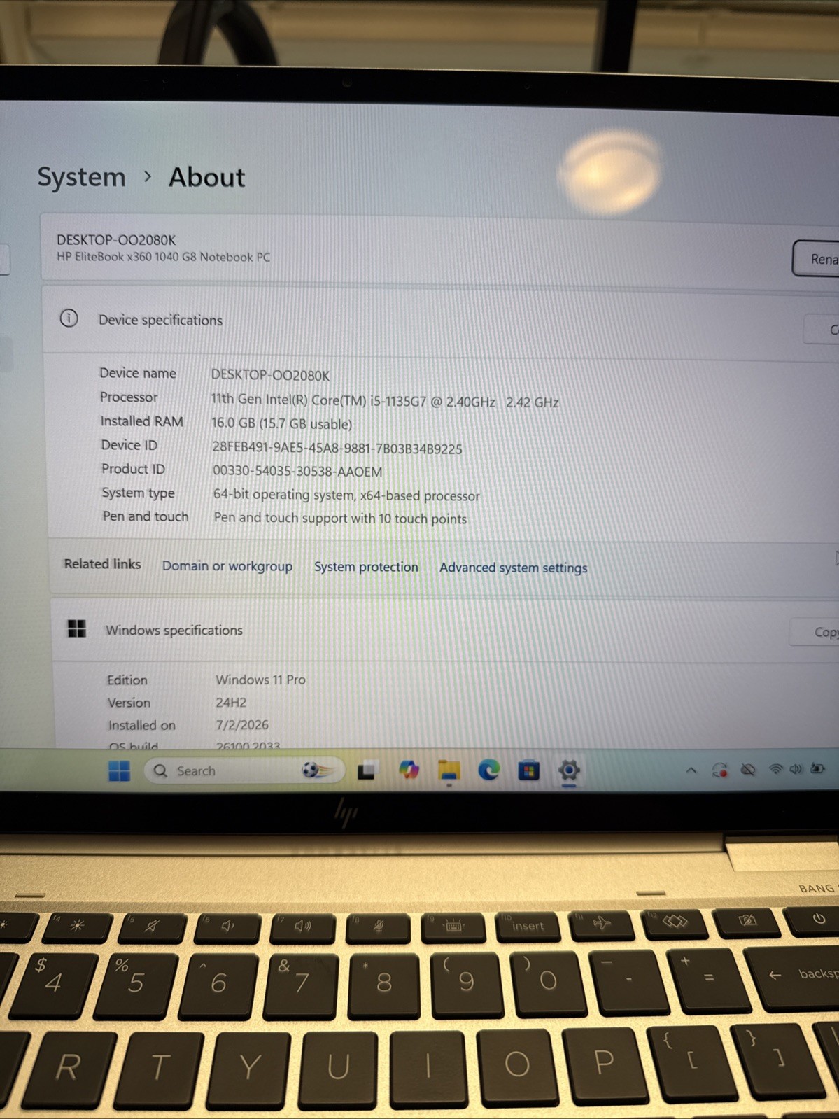 HP EliteBook x360 1040 G8 14″ (Intel Core i5 @ 2.40GHz, 256GB SSD, 16GB RAM)