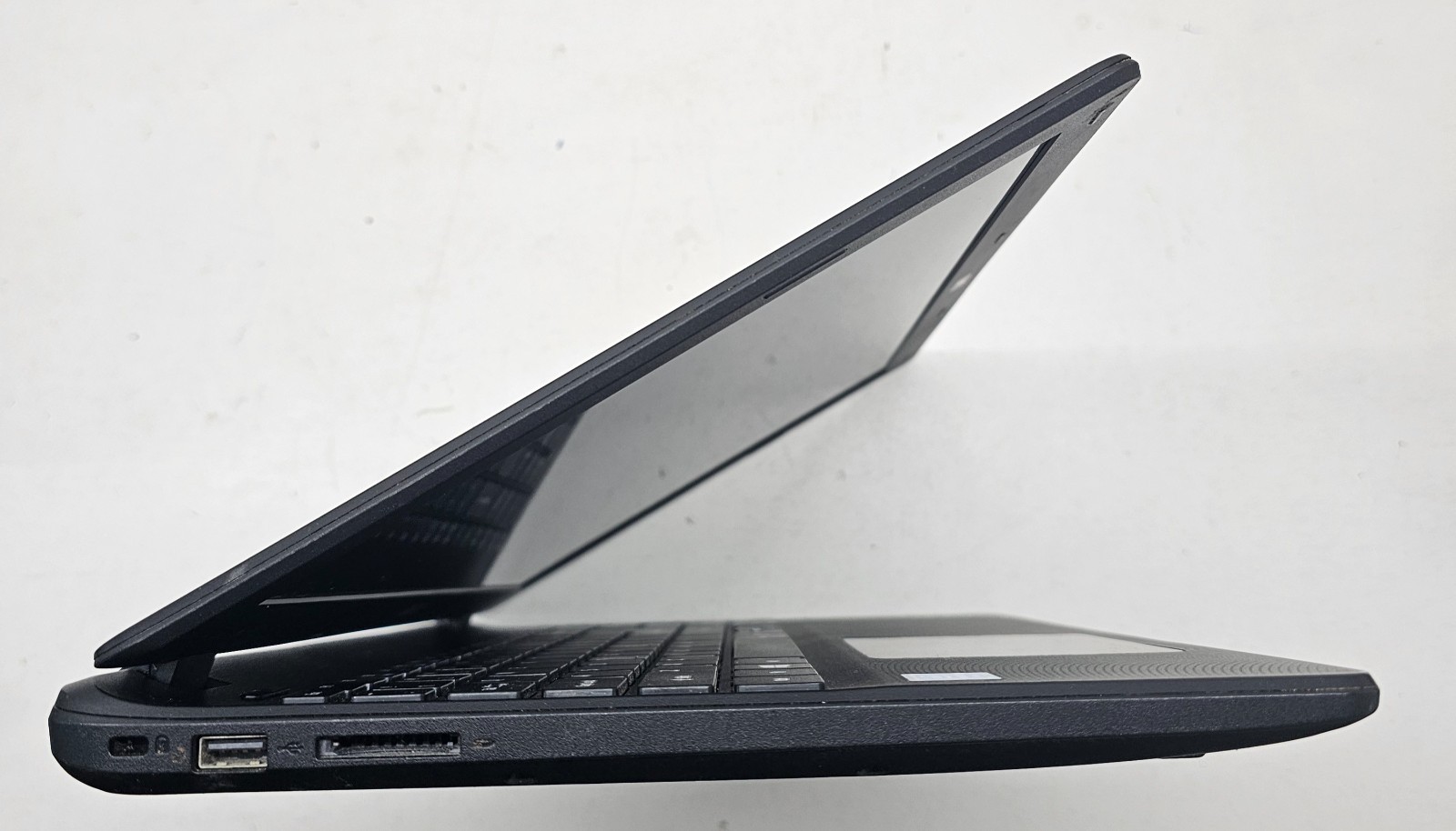 Acer Aspire ES1-512-P18H Laptop Intel Pentium N3540 4GB Ram 500 HDD NO OS (FL)