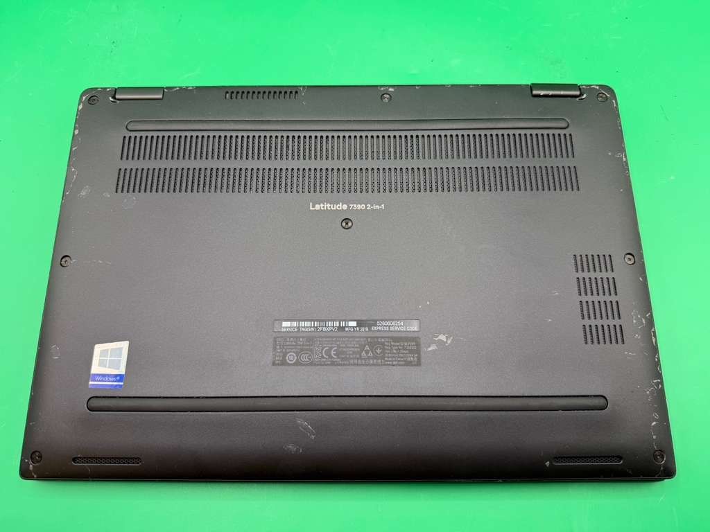 Dell Latitude 7390 2-in-1 Touch Laptop Core i7 16GB RAM Without Storage