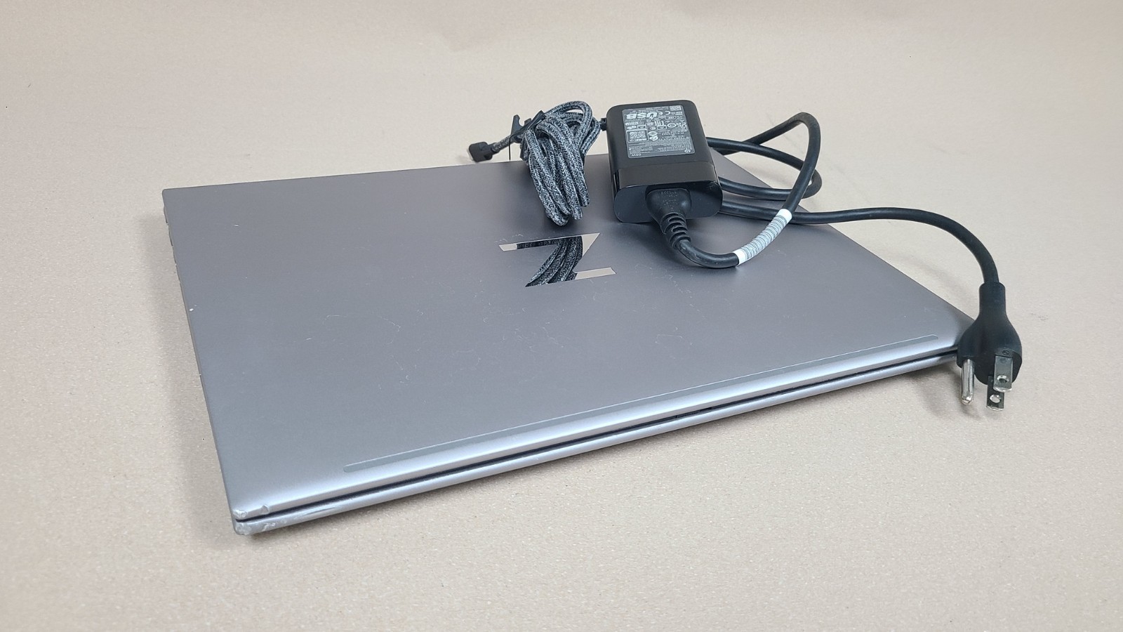 HP ZBook Firefly 14″ G9 i5-1245U 16GB RAM 256GB SSD Laptop PN: 6N2F6UT#ABA
