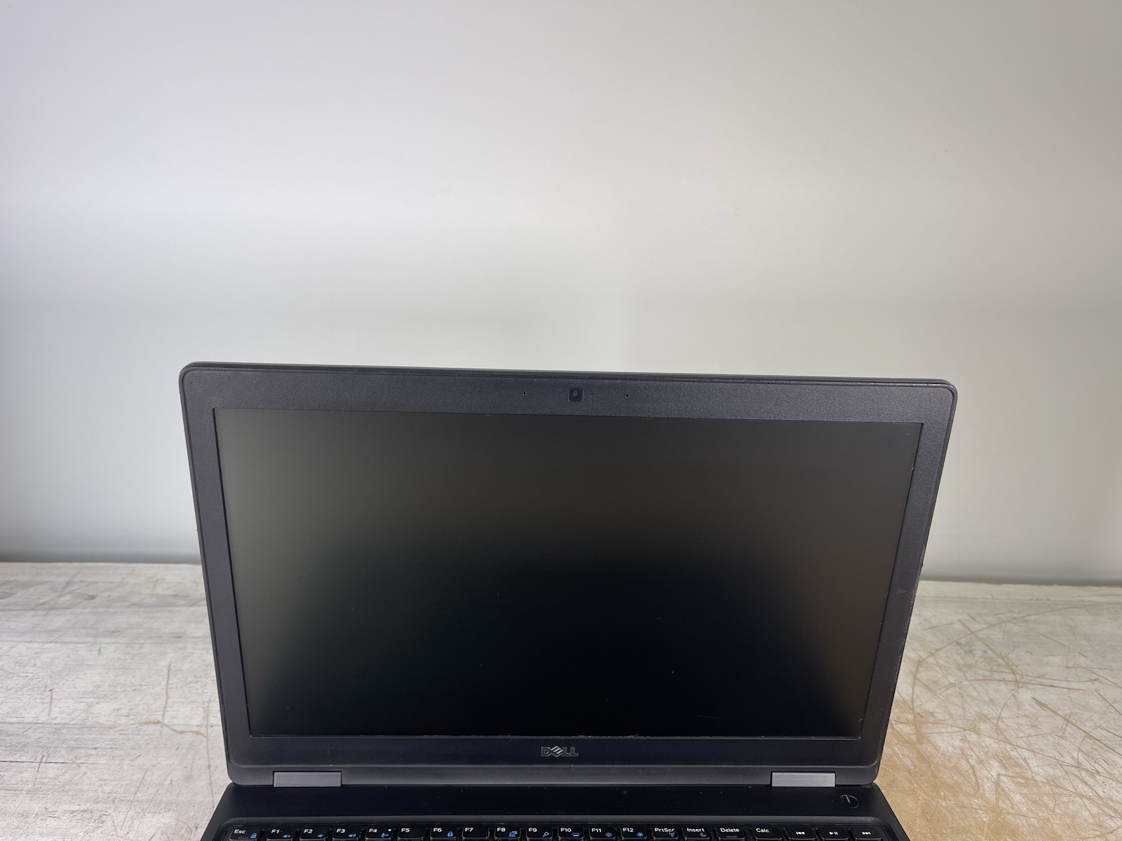 DELL LATITUDE 5580 I5-6440HQ @ 2.60GHz, 8GB RAM, NO HDD/OS
