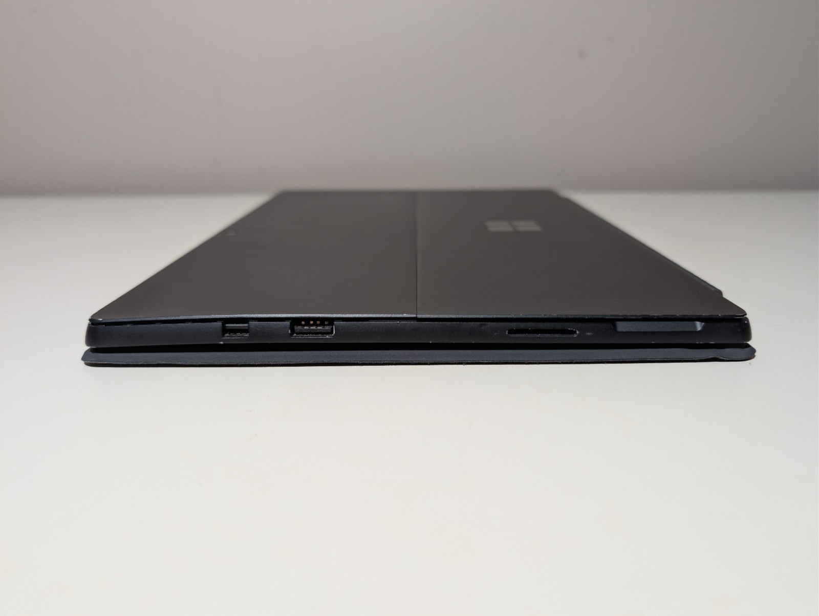 MICROSOFT SURFACE PRO 6 | 2-in-1 Touchscreen | i5-8350U 8GB RAM 256GB SSD | QHD