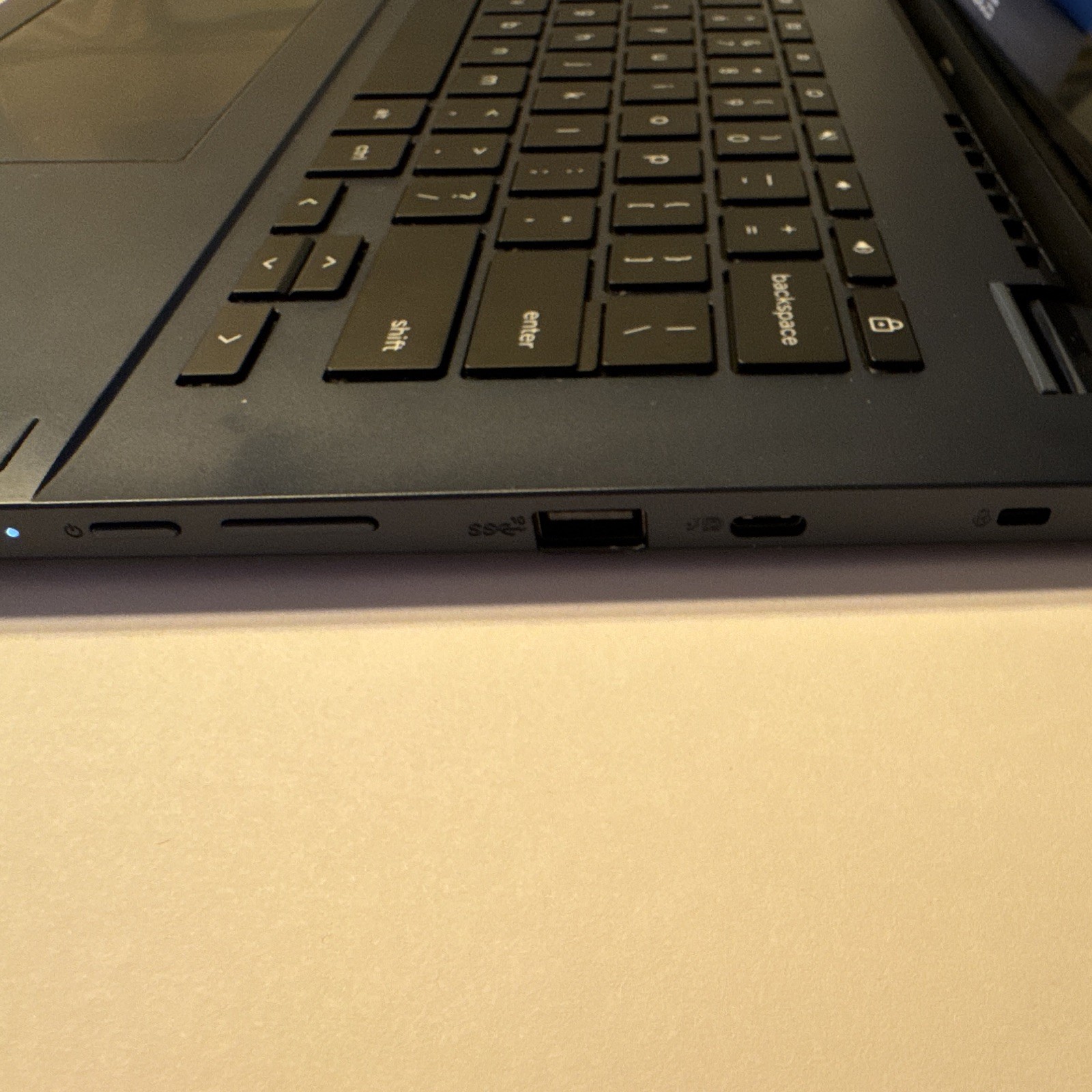 ASUS AMD Ryzen 3 Chromebook Plus 14in 8GB RAM SSD Chrome OS Gray