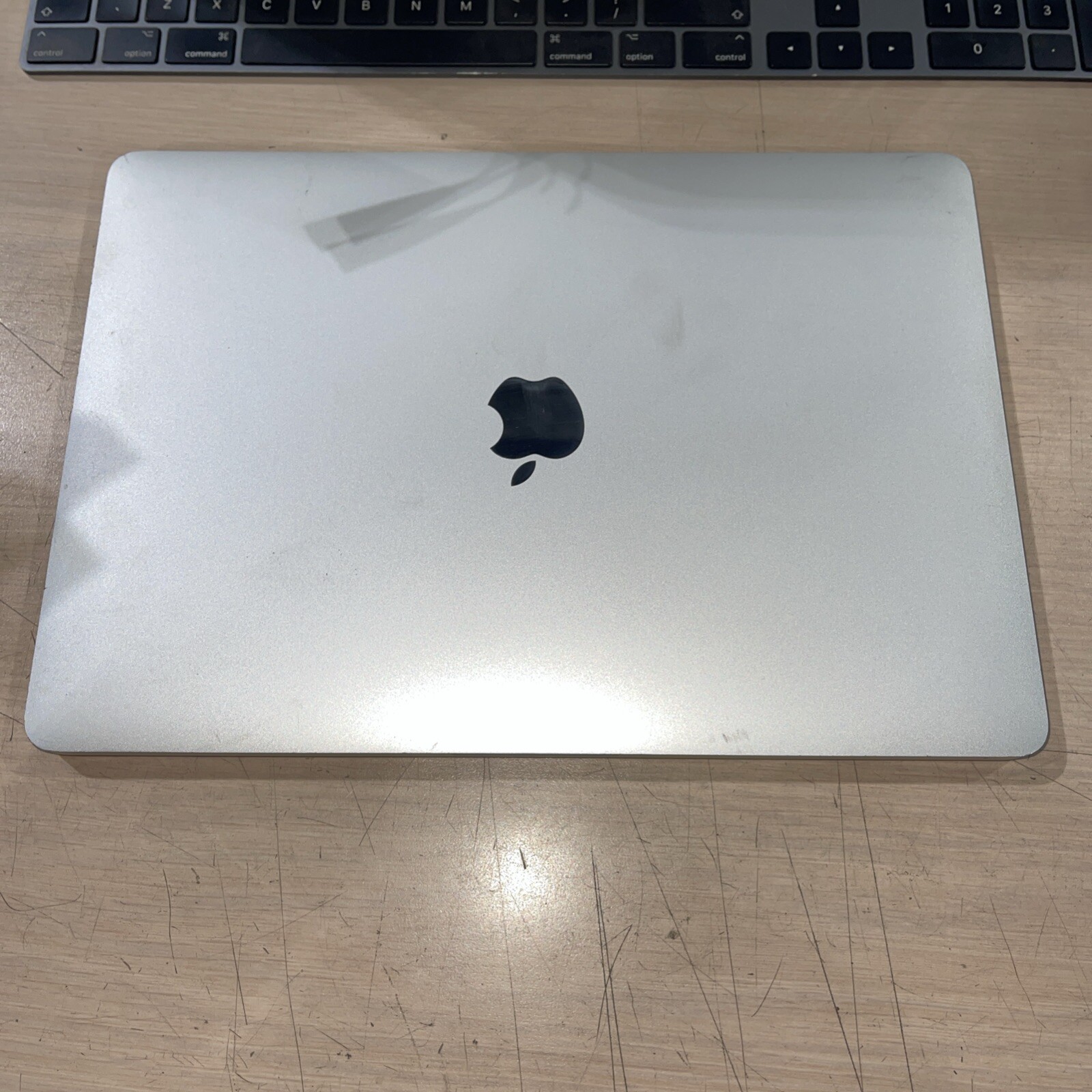 Macbook Pro Core i5- 7360U 2.3GHZ Mid 2017 8GB RAM NO HD