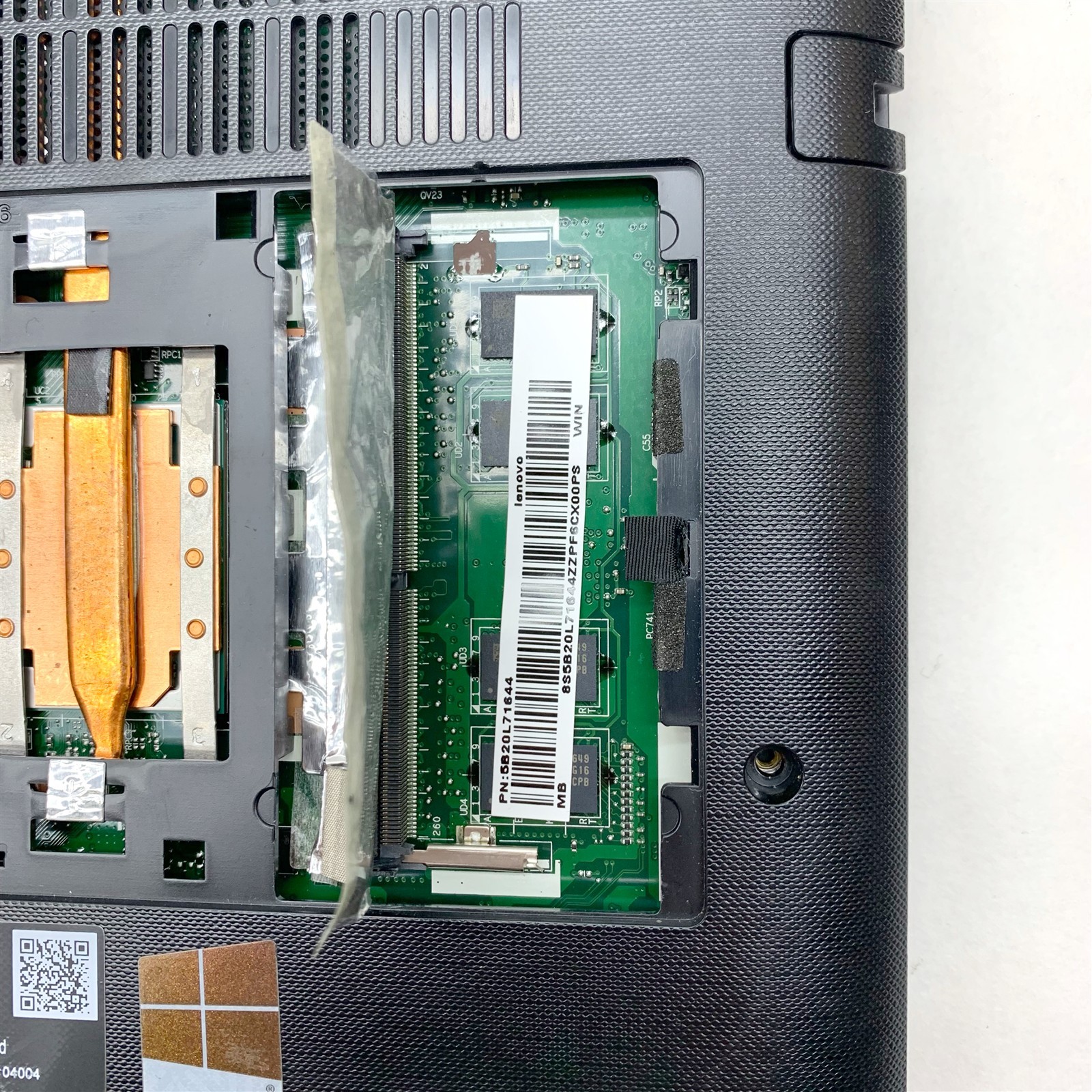 Lenovo Ideapad 310-15ABR 15.6″ AMD A12-9700P Radeon R7 4GB 250GB Win 10 Ram Slot