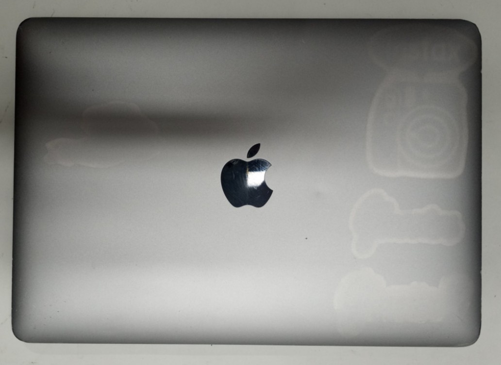 Apple Macbook A1534 M3-7Y32@1.10GHz 8GB RAM/256GB NVMe Mac OS Ventura WH896*!