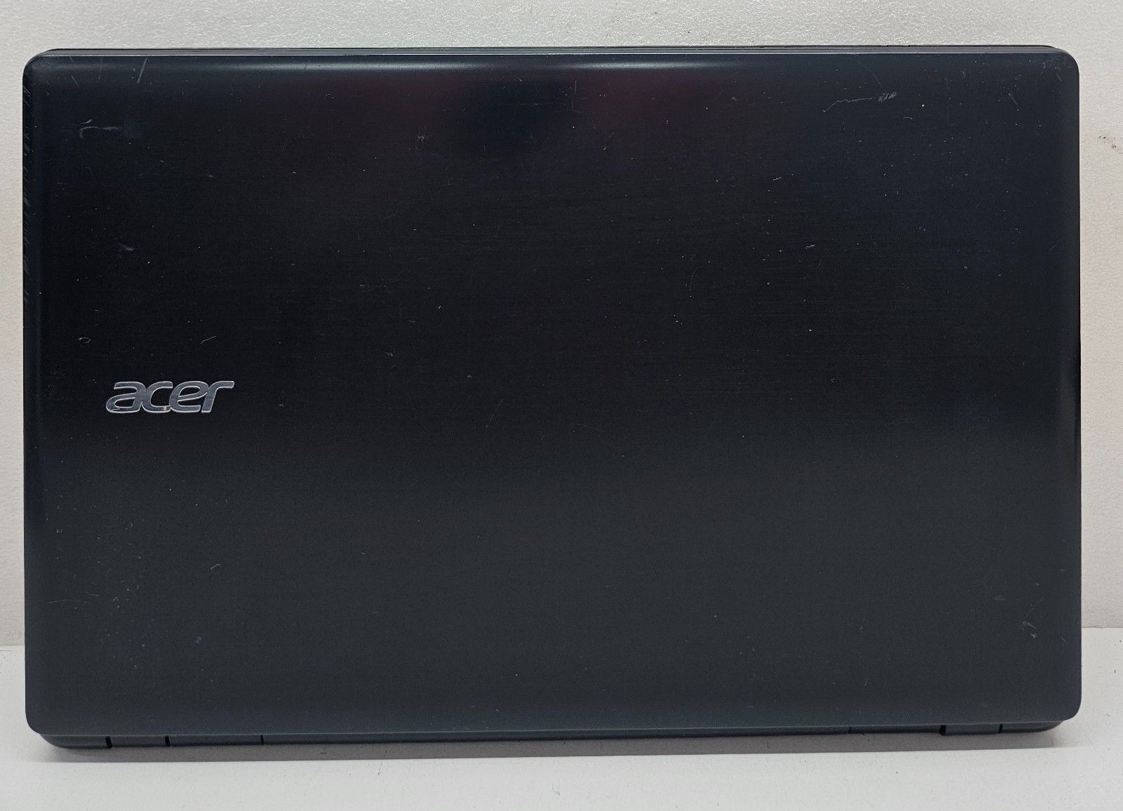 Acer Aspire E15 Touch E5-571P Laptop Intel i5-5200U 8GB Ram 1TB HDD NO OS (FL)