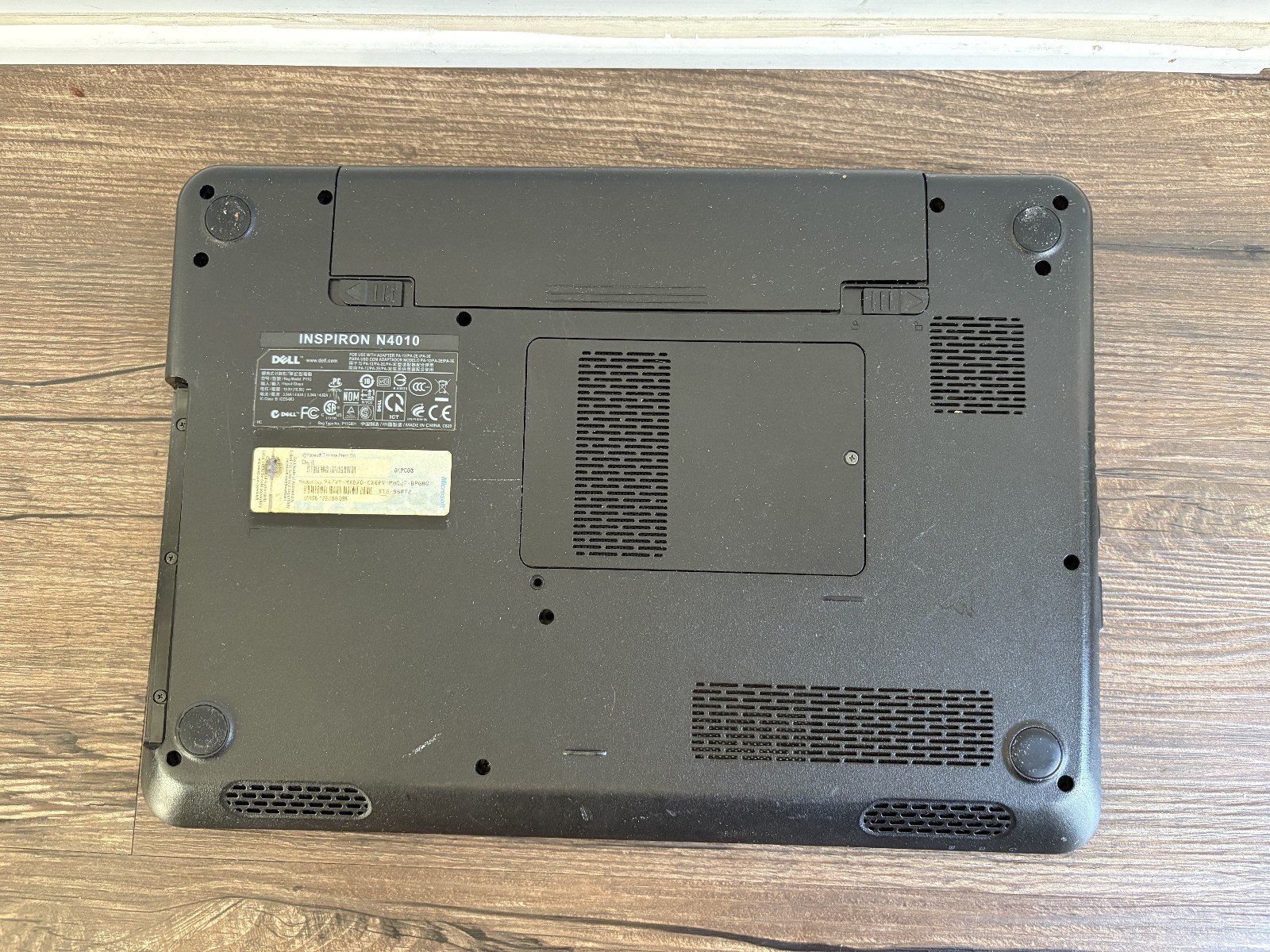 Dell Inspiron N4010 14” Pentium P6100 4GB 120GB SSD Windows 10 Pro Battery NO CD