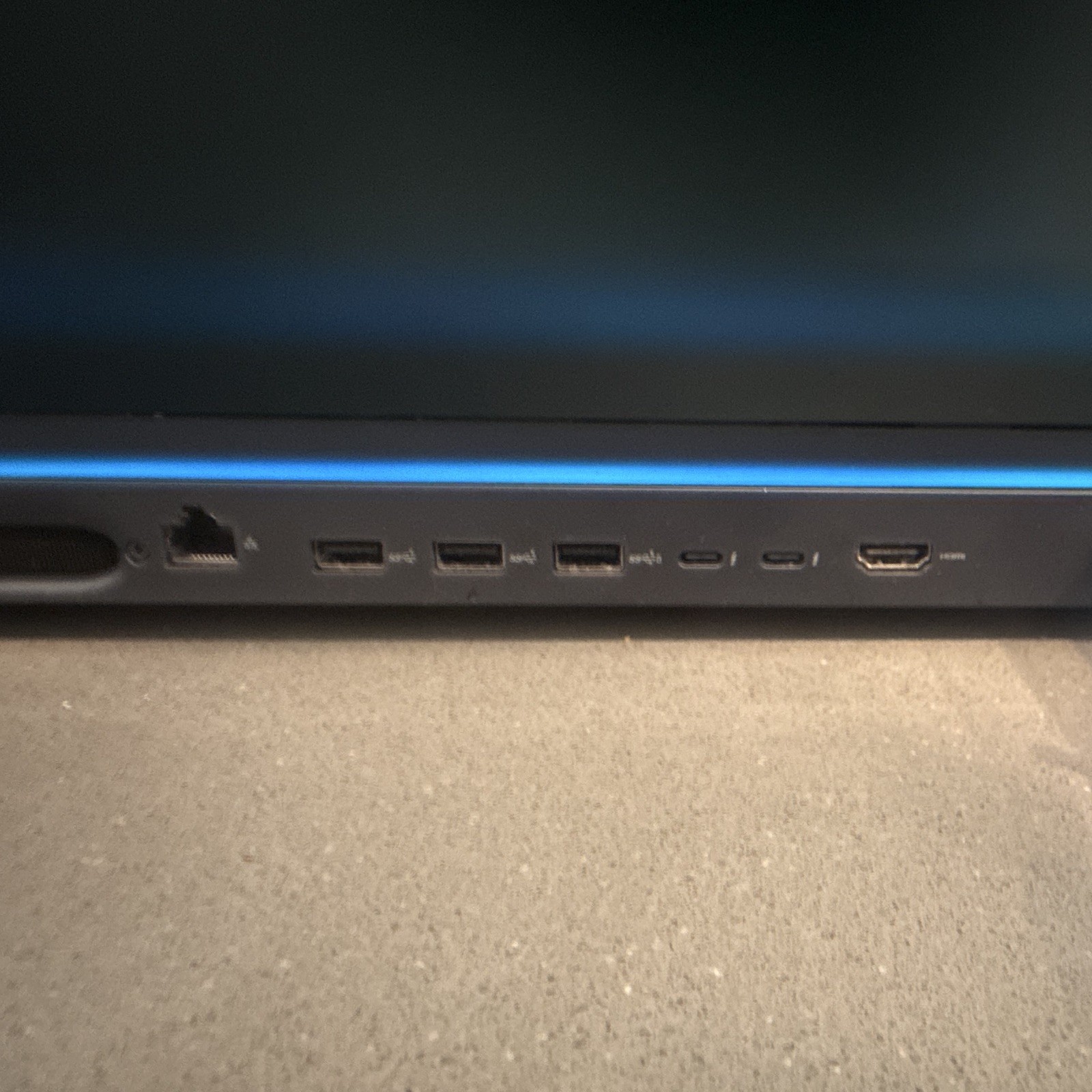 🔥 Dell Alienware 18” Area-51 Gaming Laptop – RTX 5090, i9, 64GB RAM, 2TB SSD