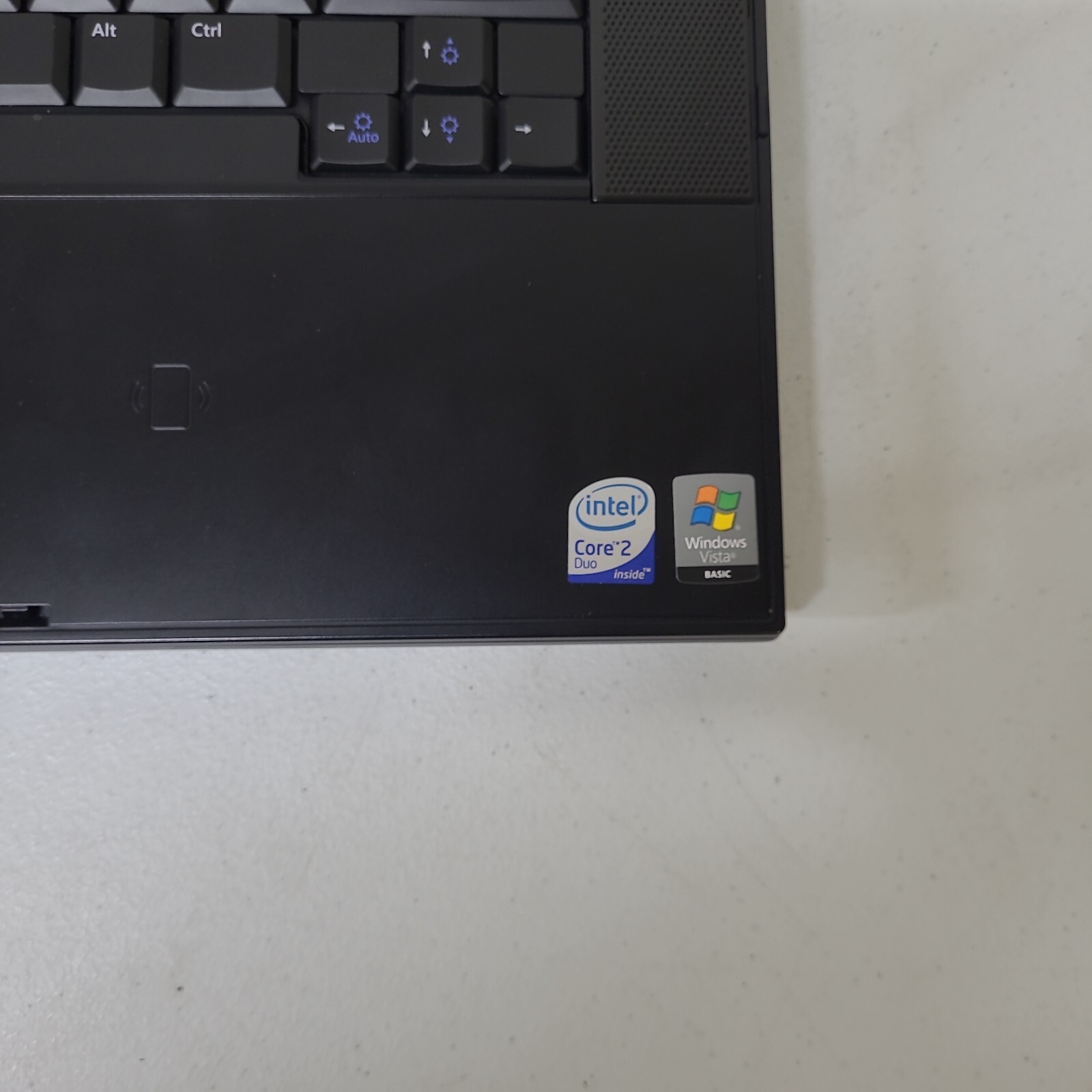 Dell Latitude E6500 Laptop P8600 2.40GHz 160GB HDD NO OS AS IS READ 15.3″ Wi-Fi