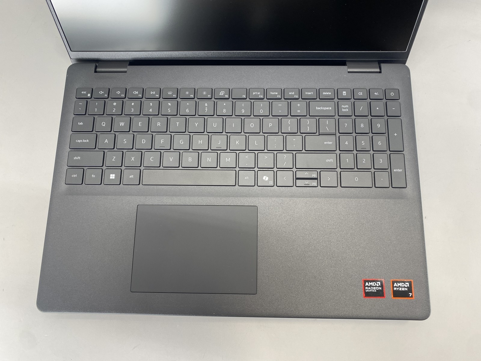 Dell Laptop Pro 16 PC16255 16″ AMD Ryzen 7 250 1TB- Gray