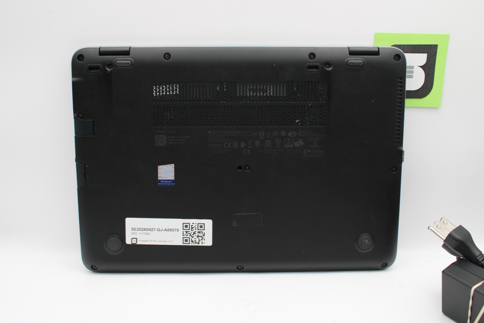 HP Elitebook 840 G4 i5-7300U @ 2.6 GHz 16GB RAM 256GB SSD No OS