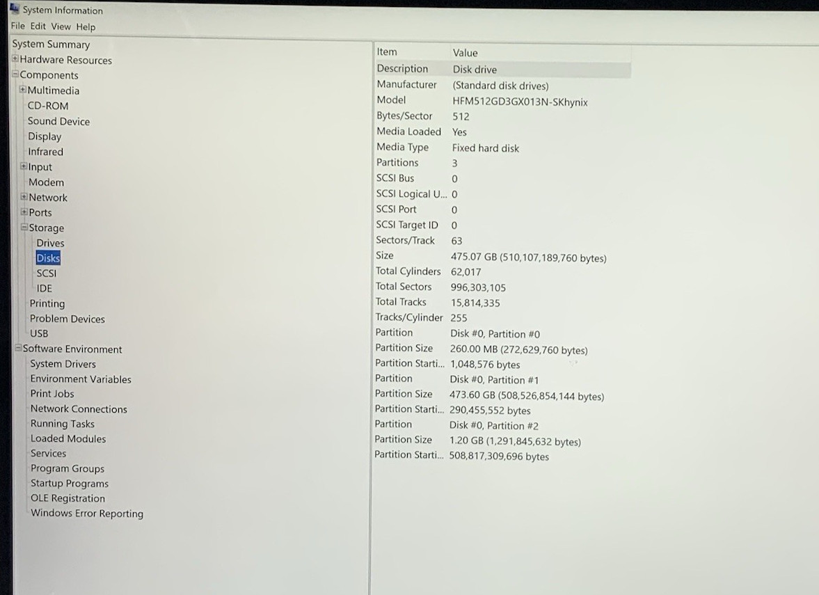 Microsoft Surface Pro 8 (1983) | Intel i7-1185G7 16GB DDR4 512GB SSD w/ Keyboard