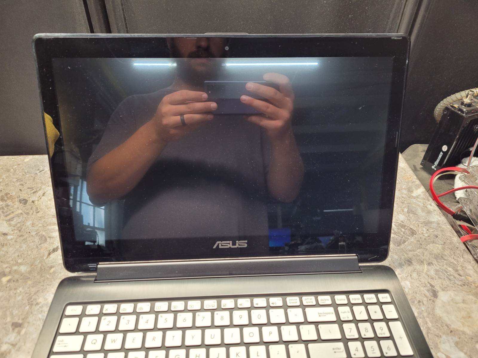 ASUS Q551L Laptop – i7-4510U, 8 GB RAM, NVIDIA 840M Touch WIN11 BAD BATTERY