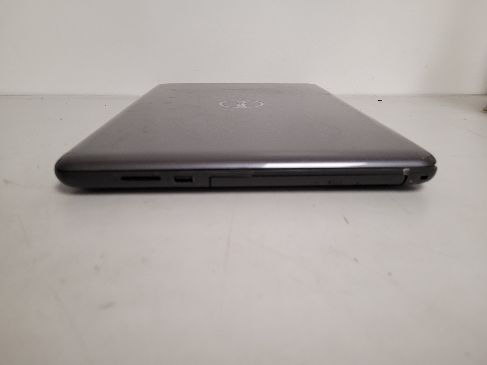 Dell inspiron 5567 15.6″touch i5-7200u 2.5ghz 8gb ram no ssd Parts READ FVKCRC2