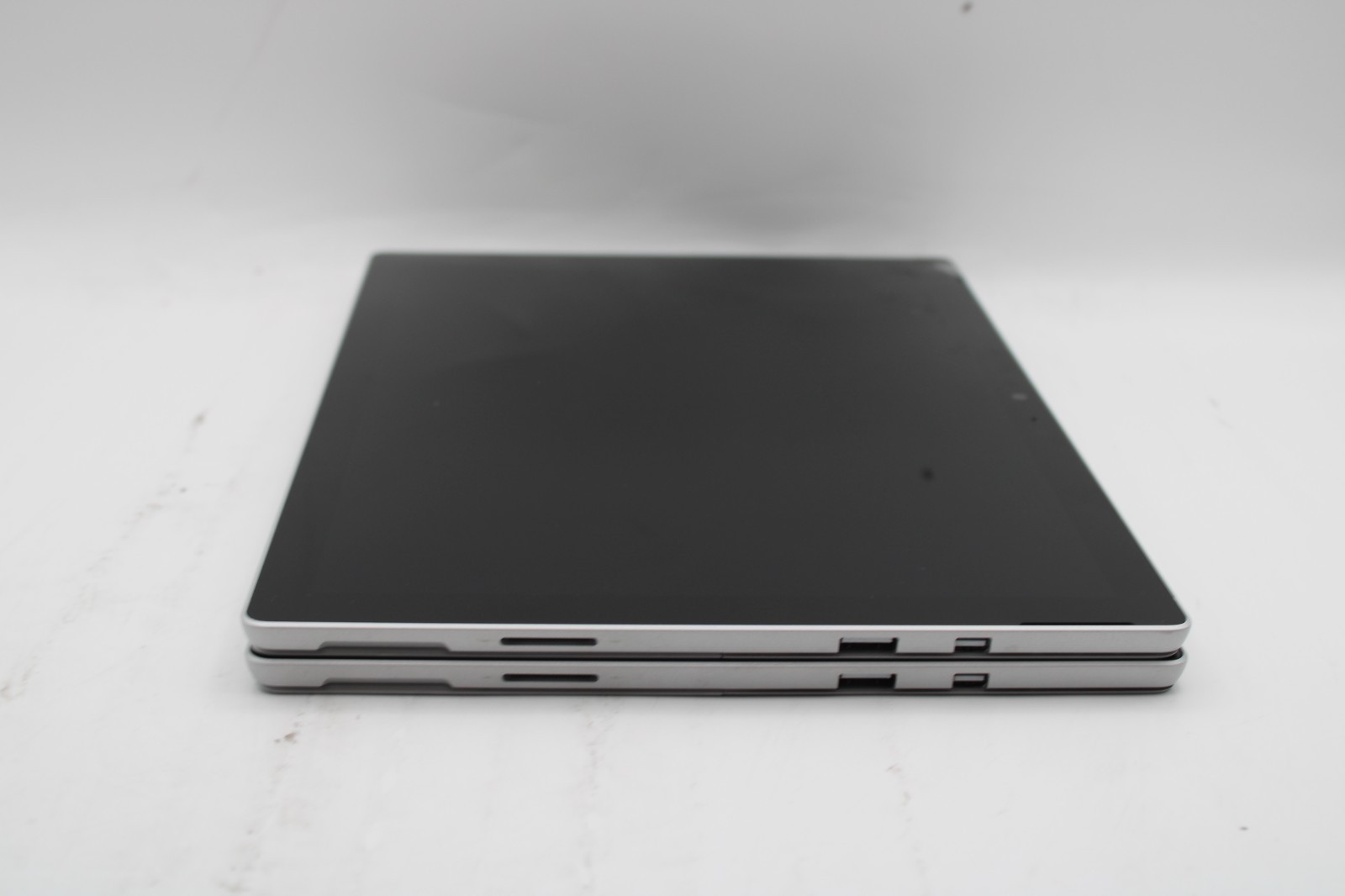 Lot of 2 Microsoft Surface Pro 5 Tablets 1796 _ m3-7Y30 _ 4GB / 128GB *PARTS