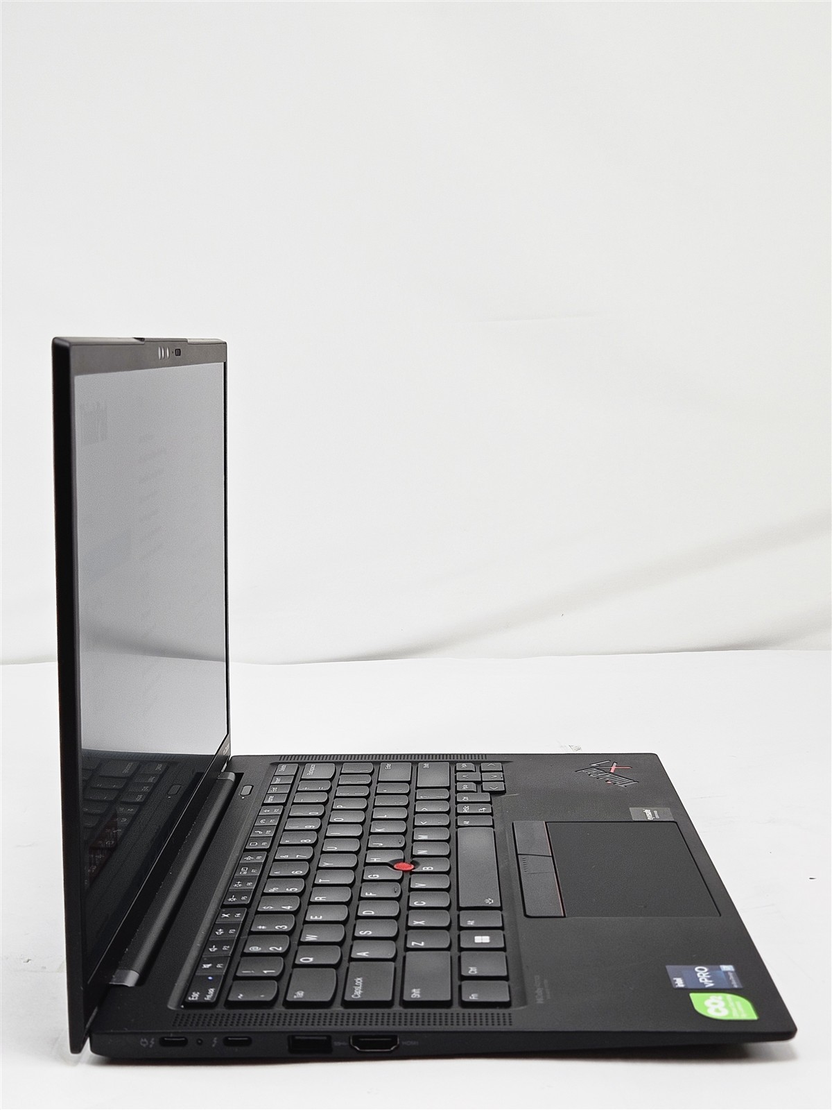 Lenovo ThinkPad X1 Carbon Gen 10 Intel Core i7-1265U 16GB 256GB SSD 14″ WUXGA