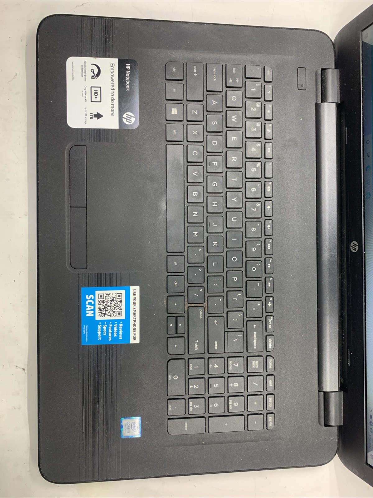 HP Notebook 17-x116dx 17.3in Intel i5-7200U 8GB RAM 1TB HDD DVD RW Win10 READ