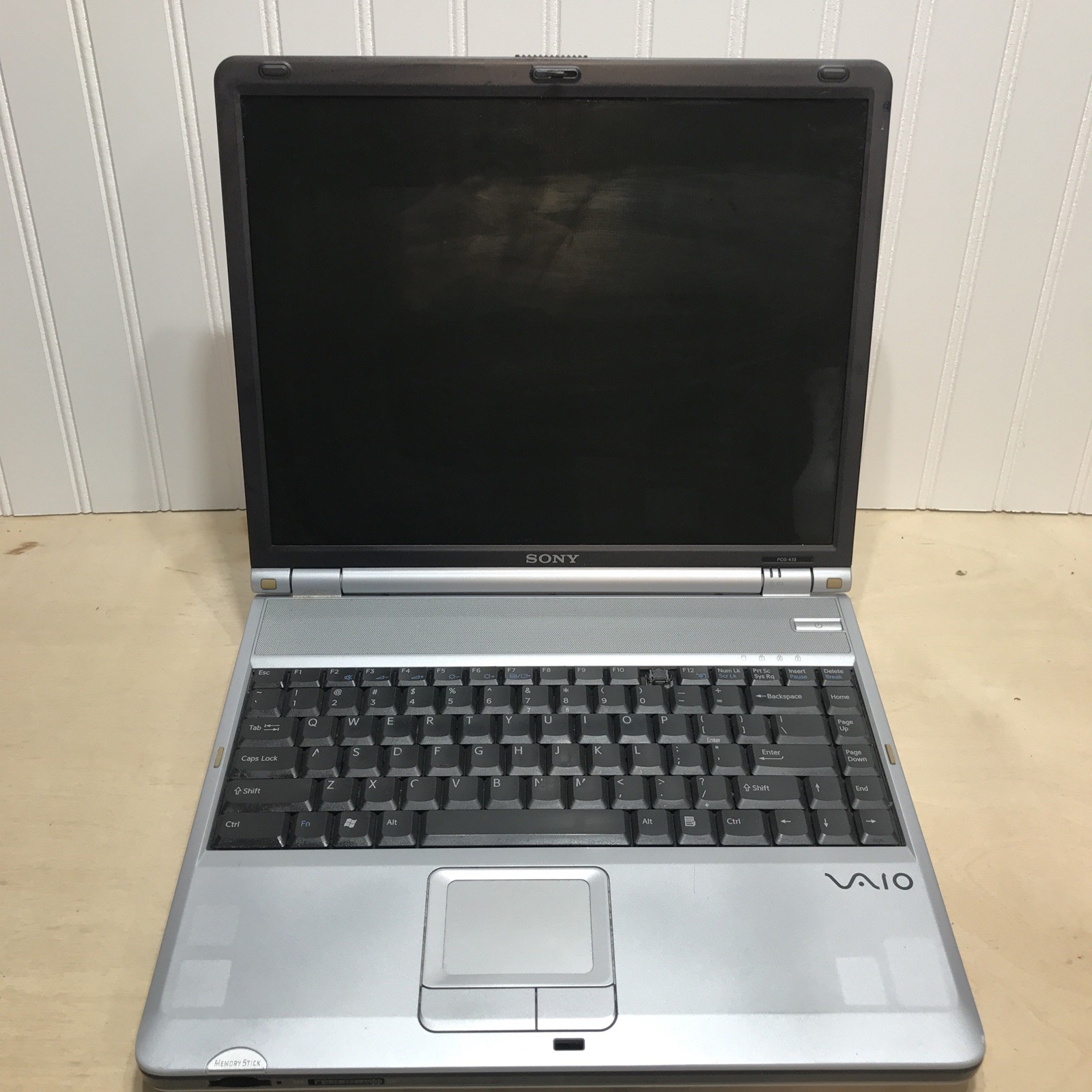 Vintage Sony Vaio PCG-K13 PCG-9P6L 15.4″ Laptop